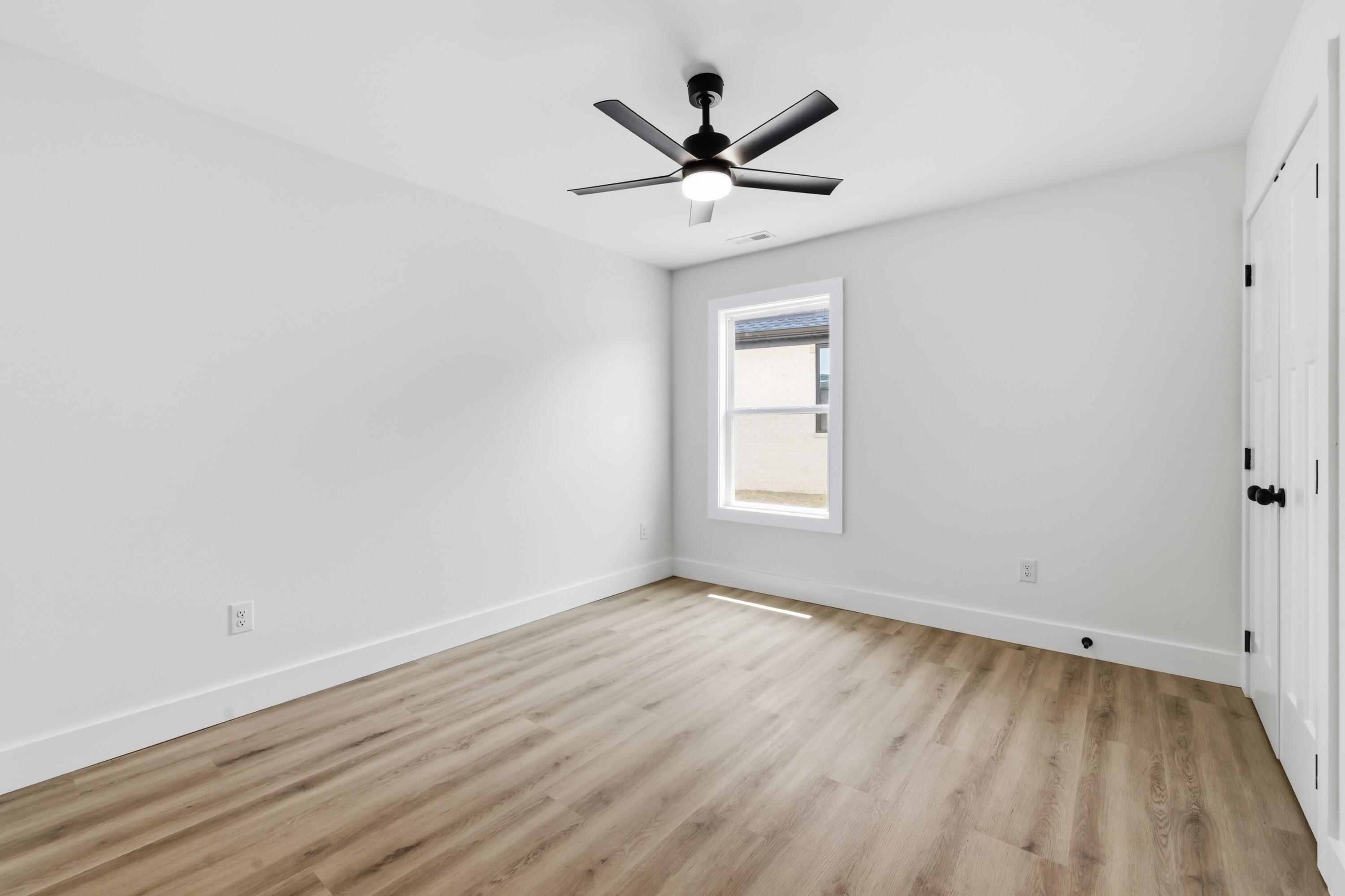 110 Clover Crescent Property Photo 17