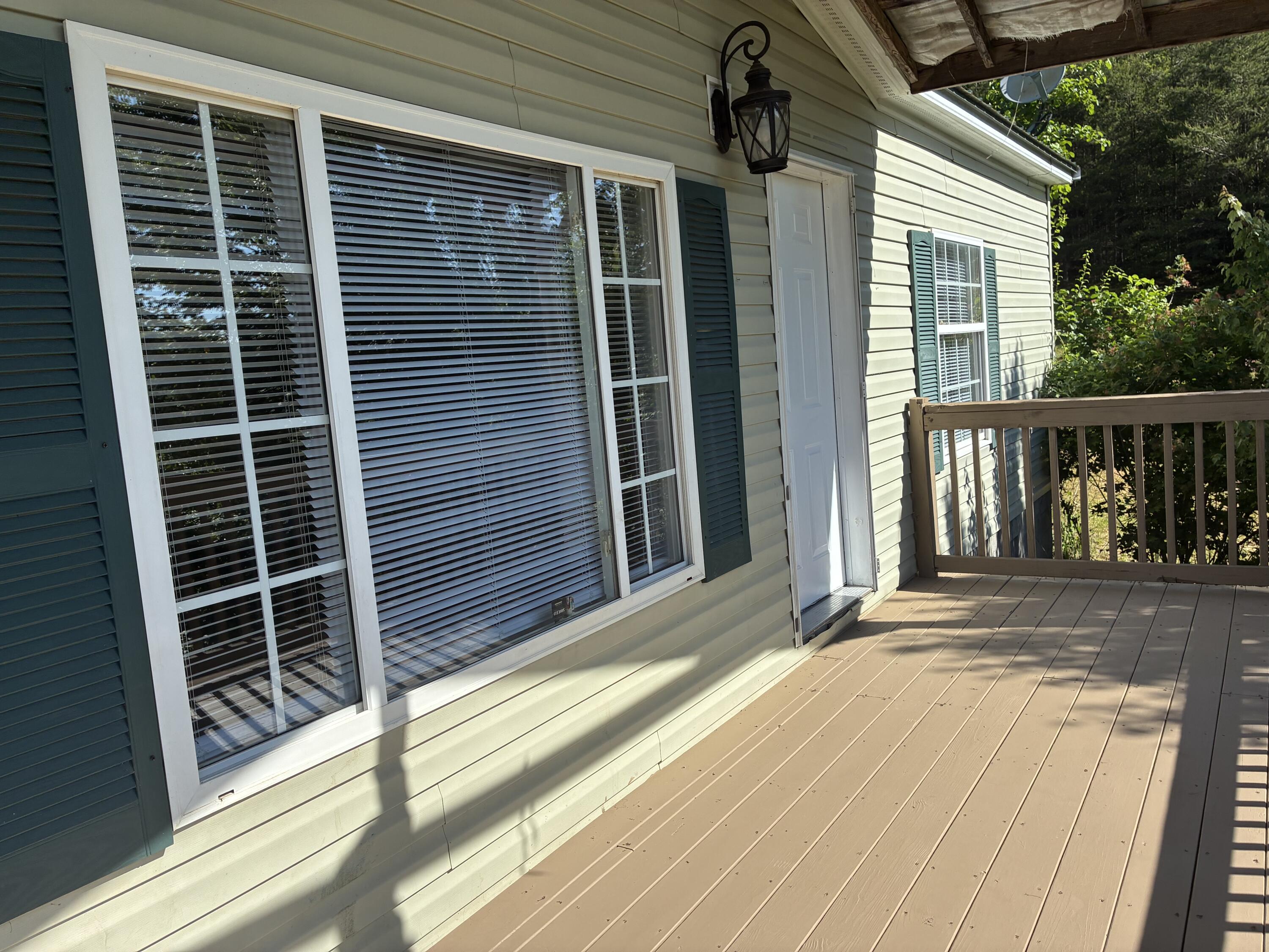 872 S Dogwood Drive Property Photo 5