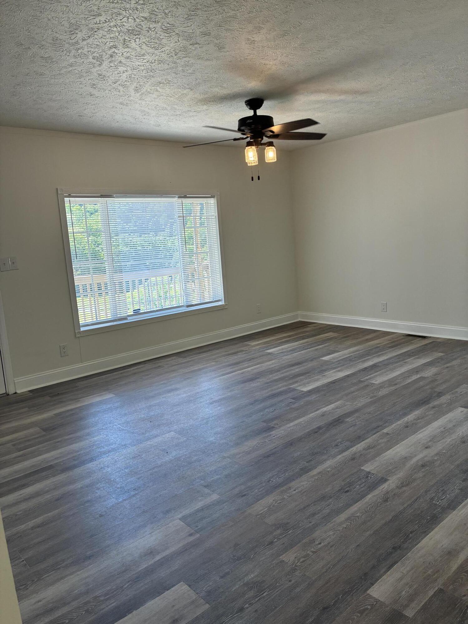 872 S Dogwood Drive Property Photo 13