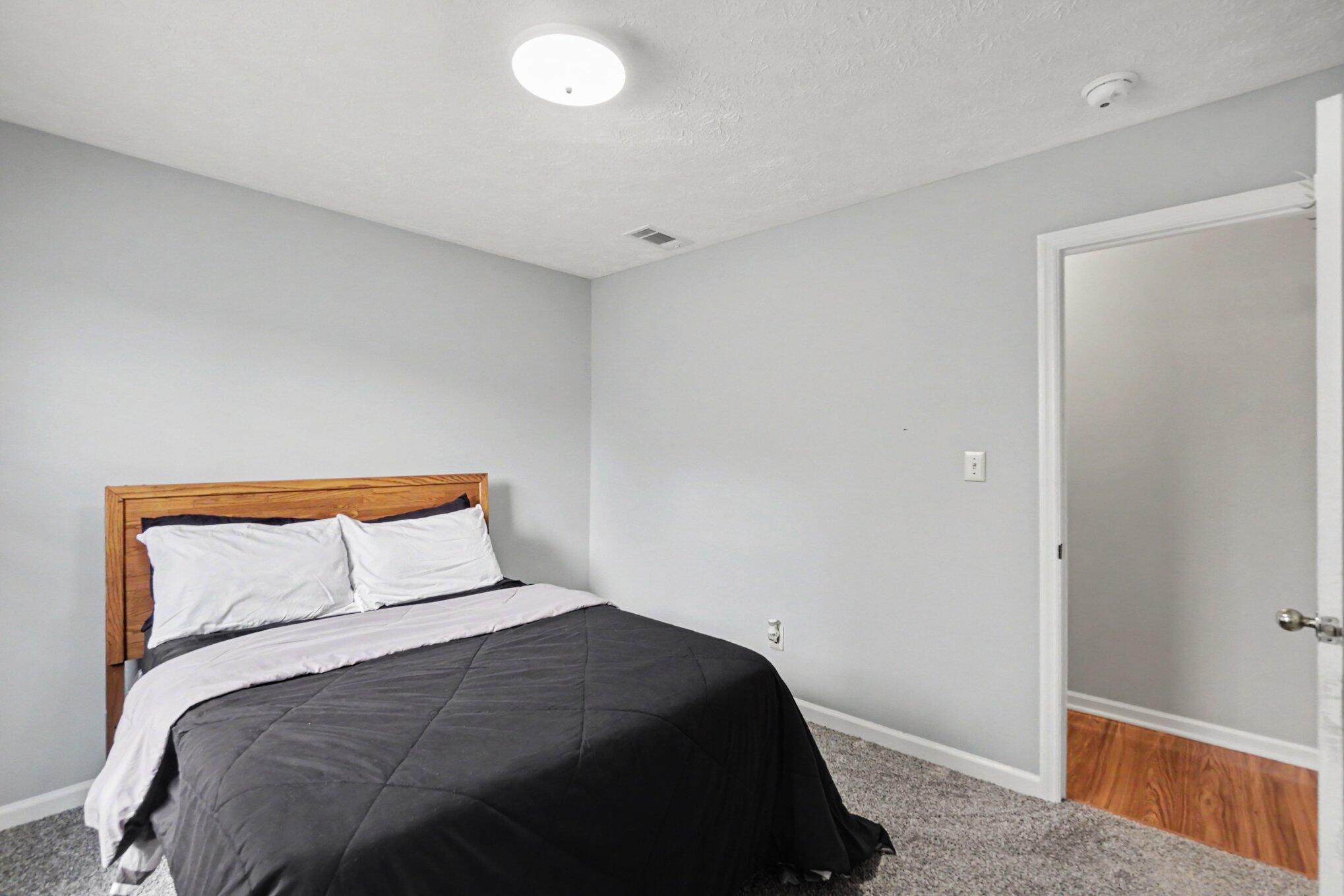 2149 Wilkes Way Property Photo 8