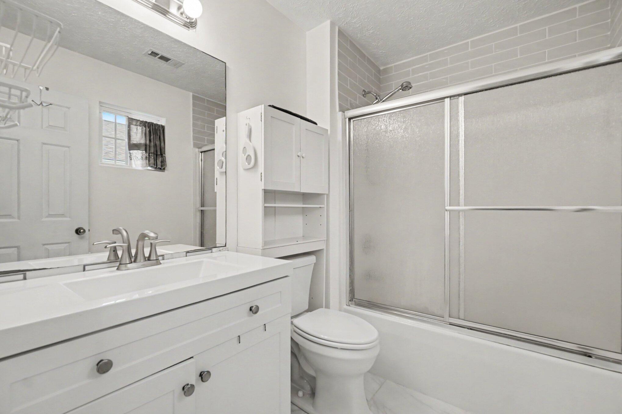 2149 Wilkes Way Property Photo 11