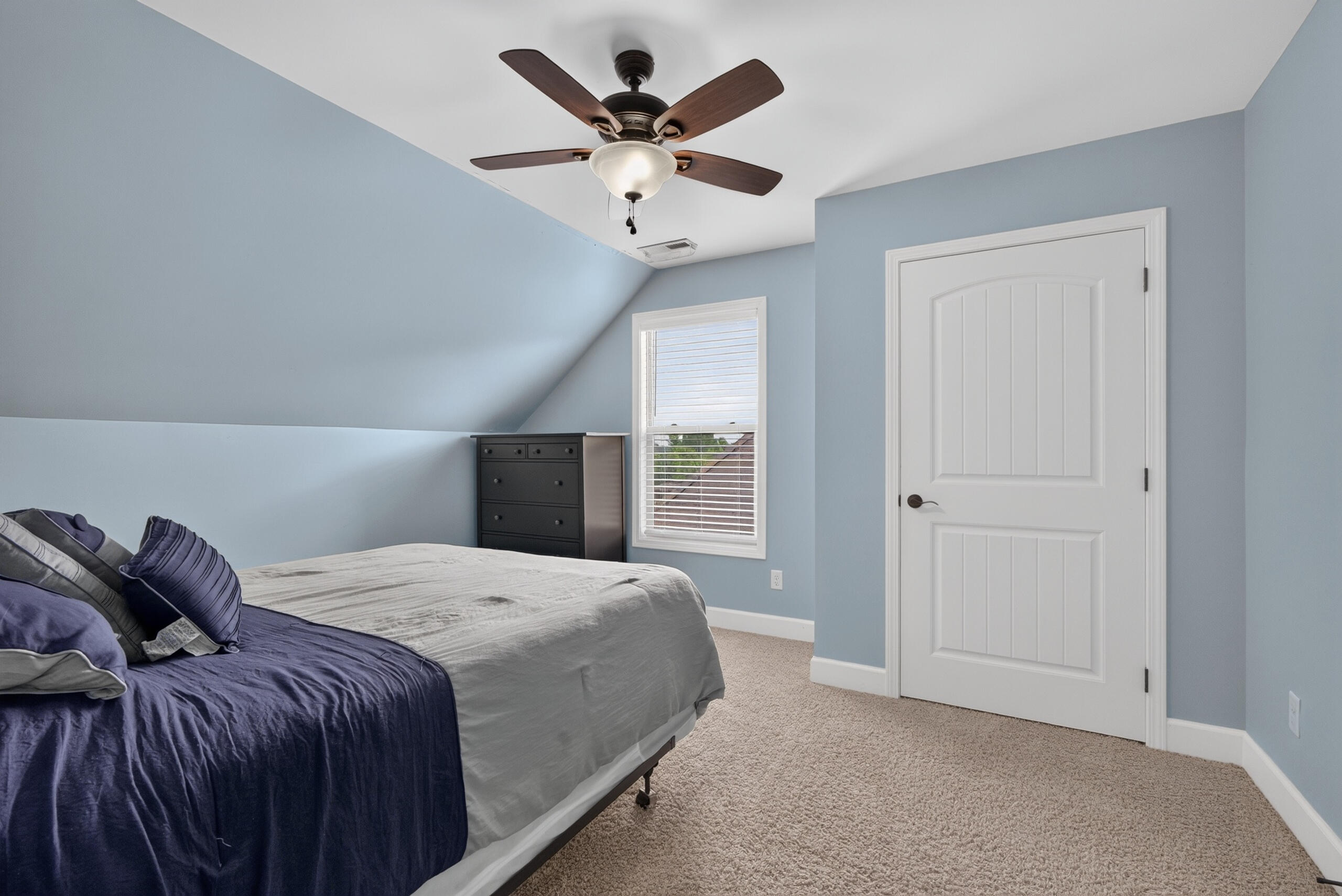 4352 Stuart Hall Boulevard Property Photo 27