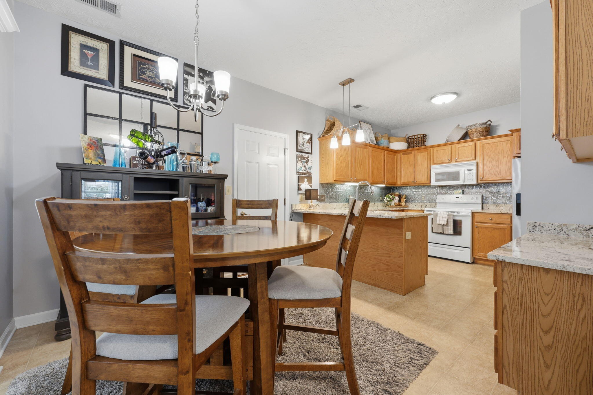 577 Goldon Trophy Trail Property Photo 28