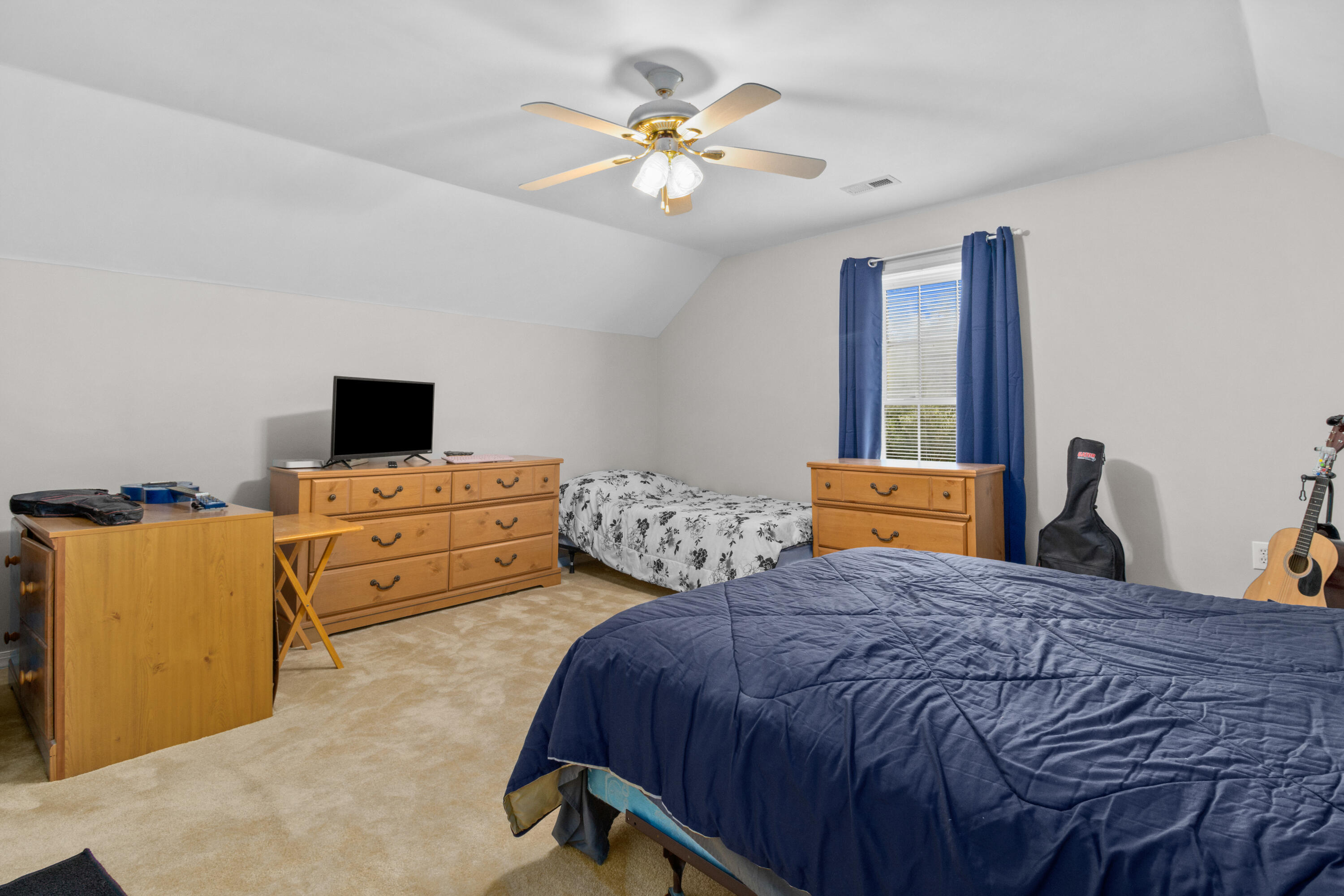 4300 White Oak Road Property Photo 26