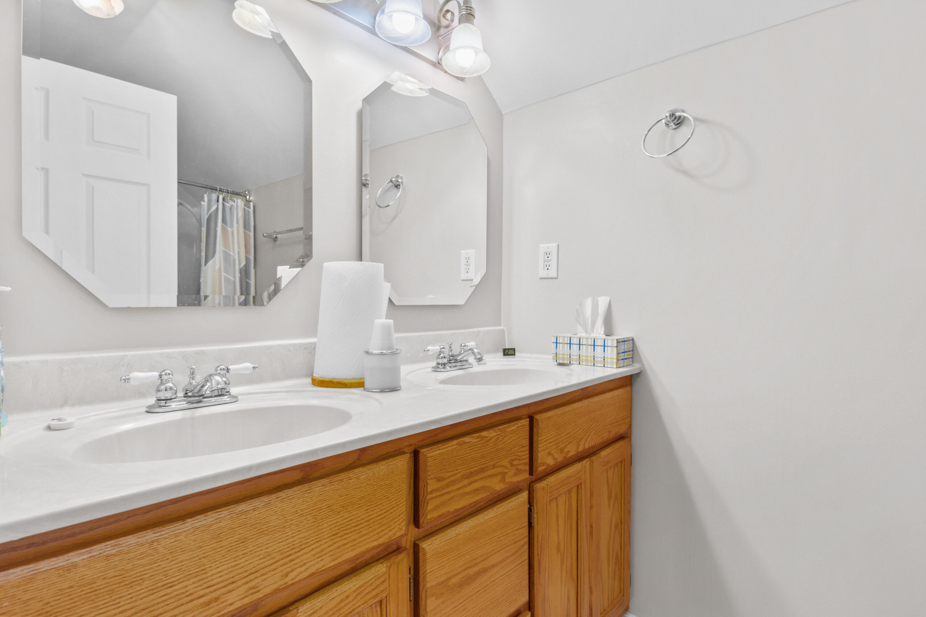 4300 White Oak Road Property Photo 28