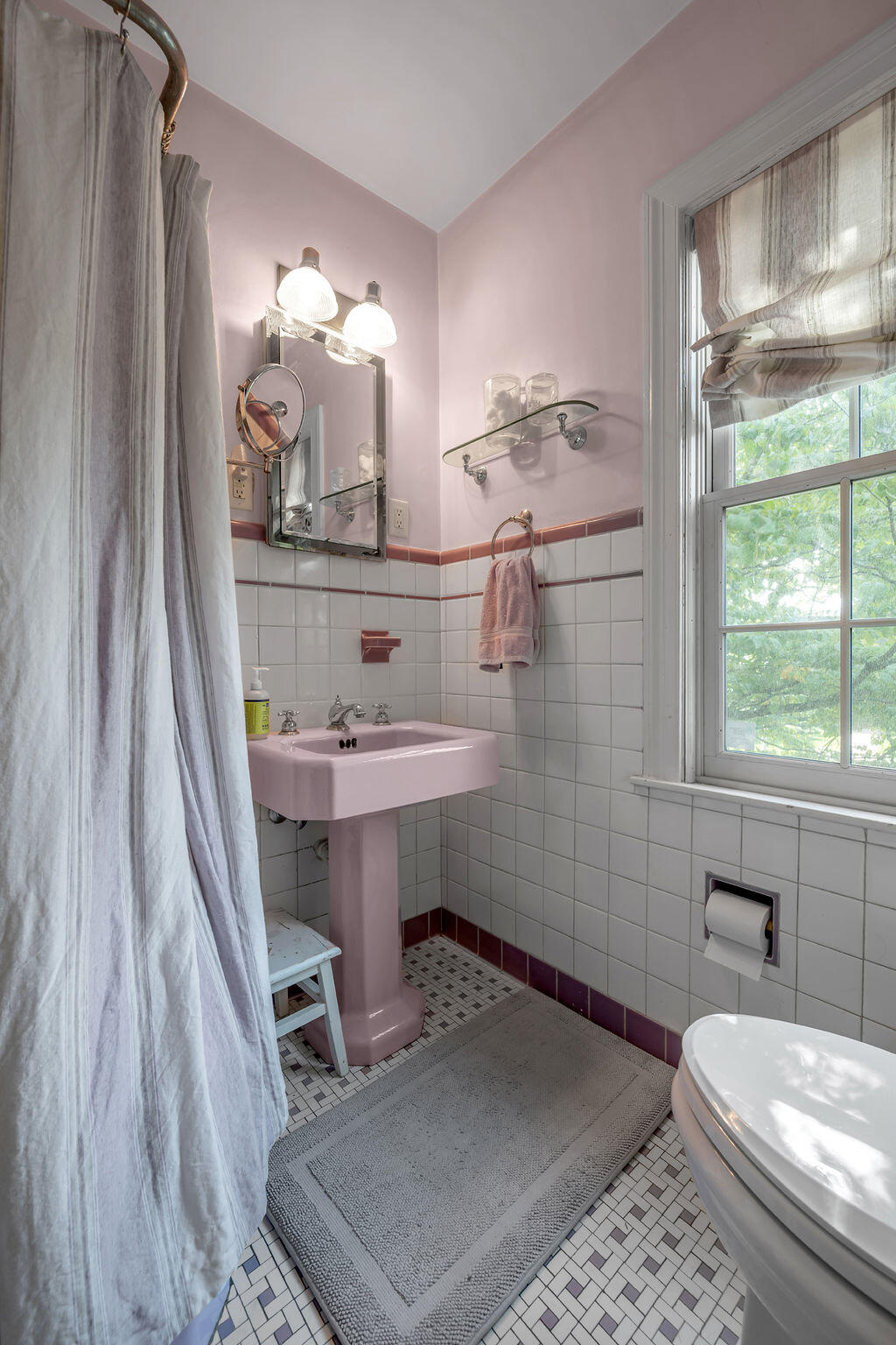 160 Romany Road Property Photo 22