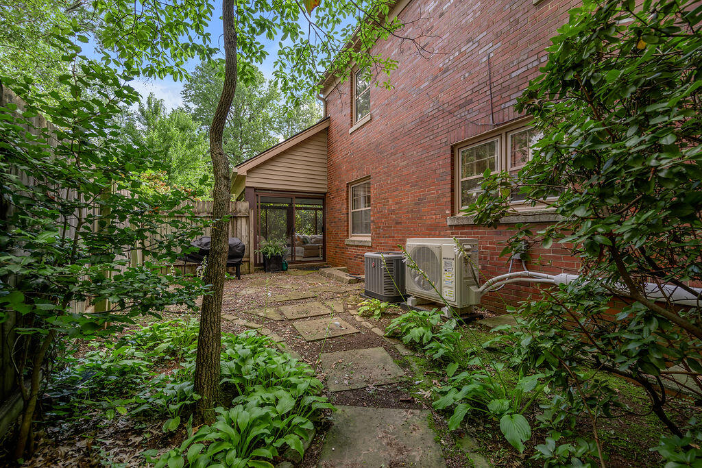 160 Romany Road Property Photo 31