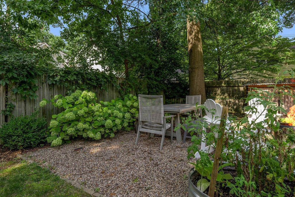 160 Romany Road Property Photo 34