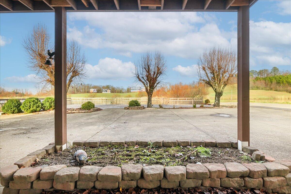 430 Tom Jensen Highway Property Photo 25