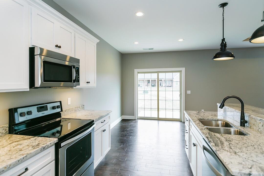 927 Paddock Court Property Photo 14
