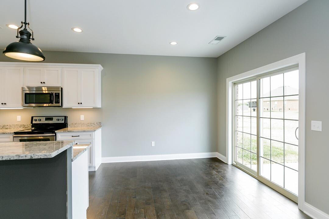 927 Paddock Court Property Photo 17