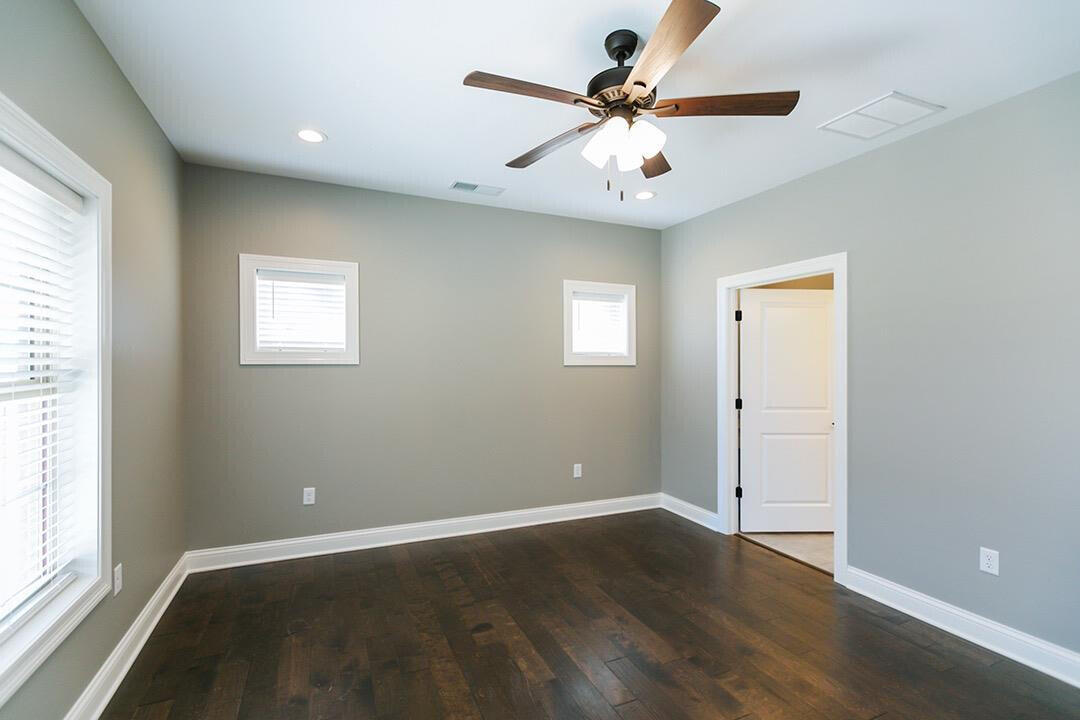 927 Paddock Court Property Photo 21