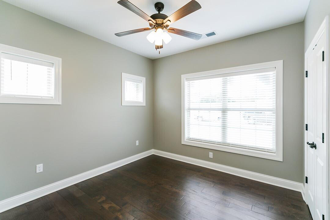 927 Paddock Court Property Photo 24