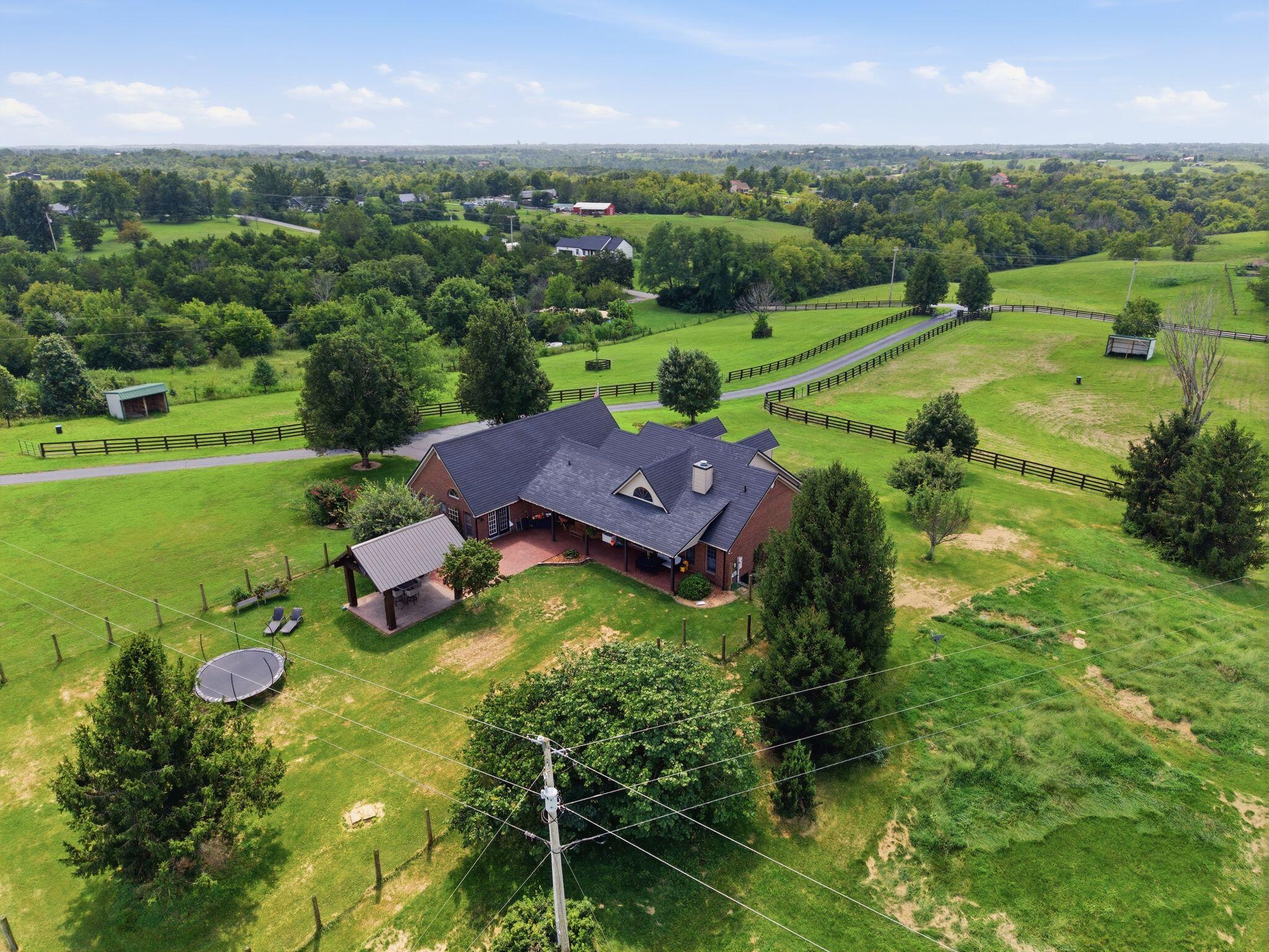 413 Hackett Pike Property Photo 44