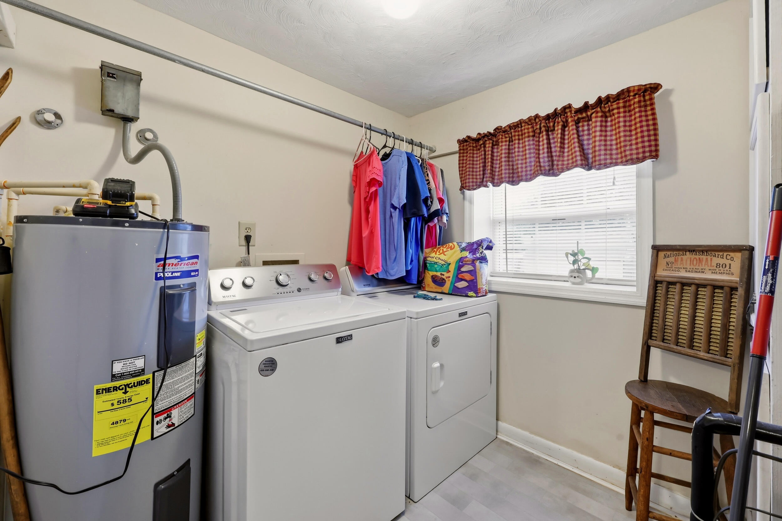 313 Poplar Street Property Photo 10