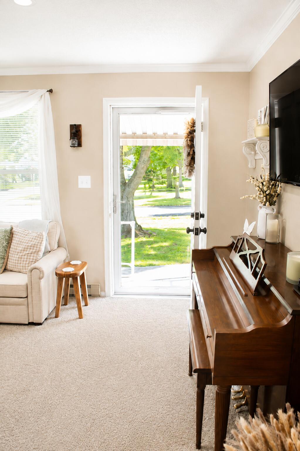 1901 Lovers Lane Property Photo 8