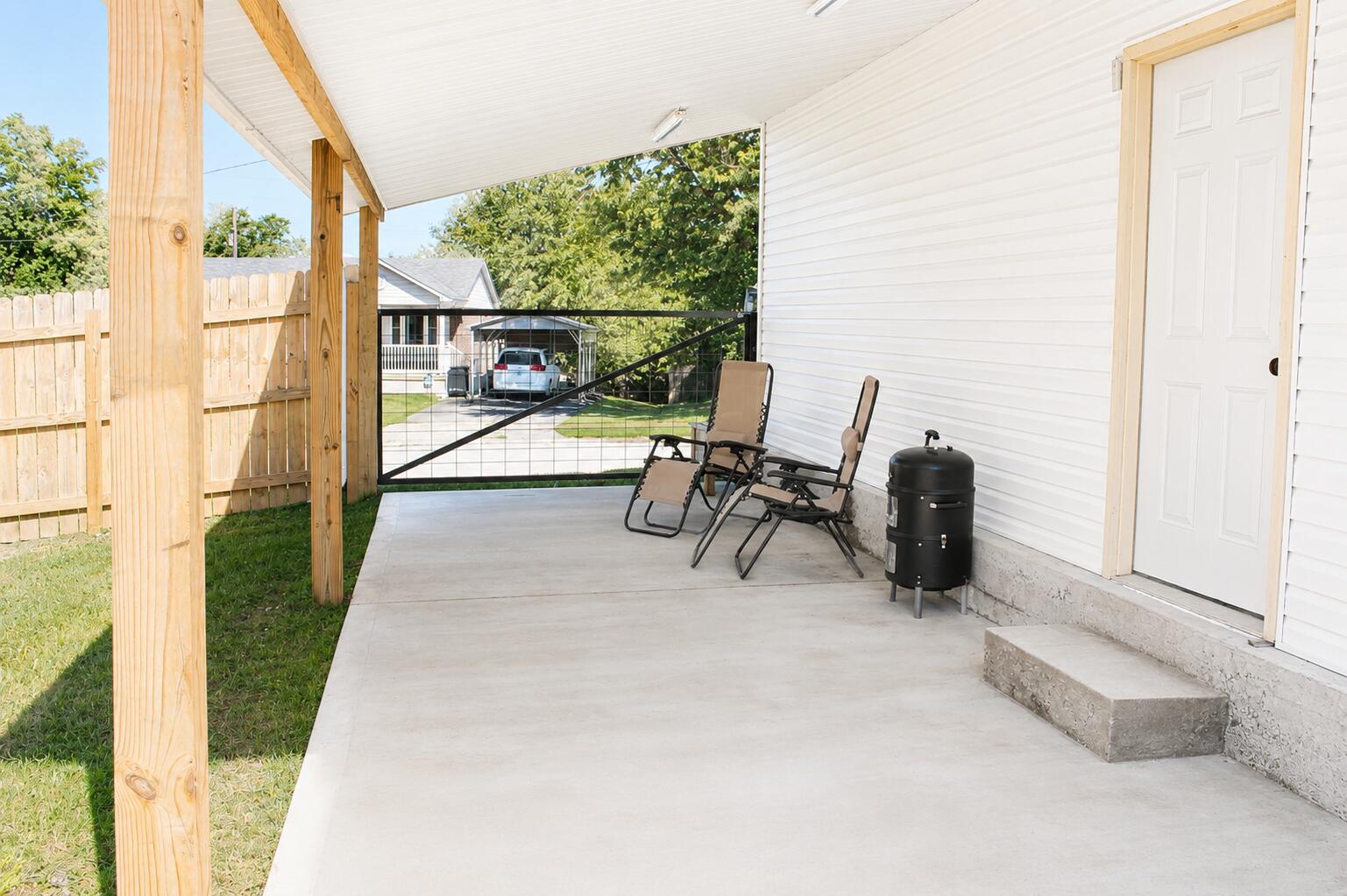 1901 Lovers Lane Property Photo 22