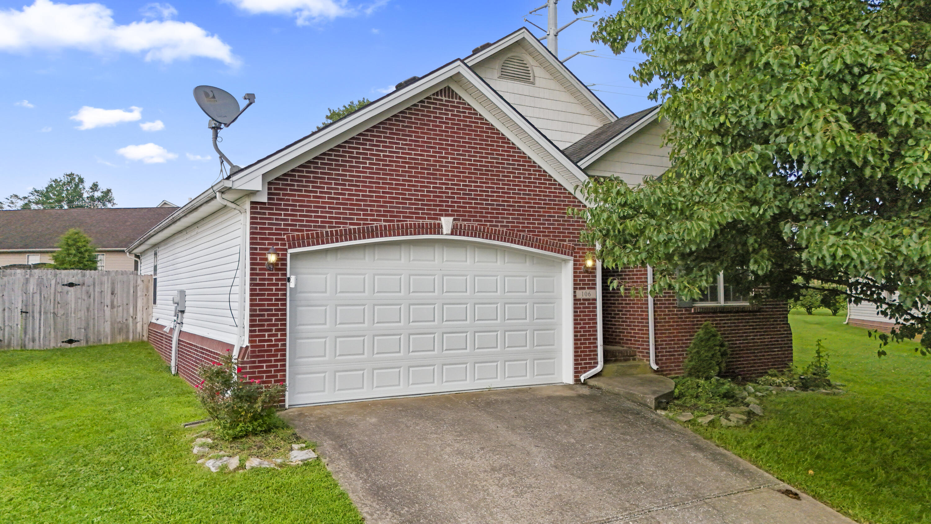 106 Final Turn Circle Property Photo 2