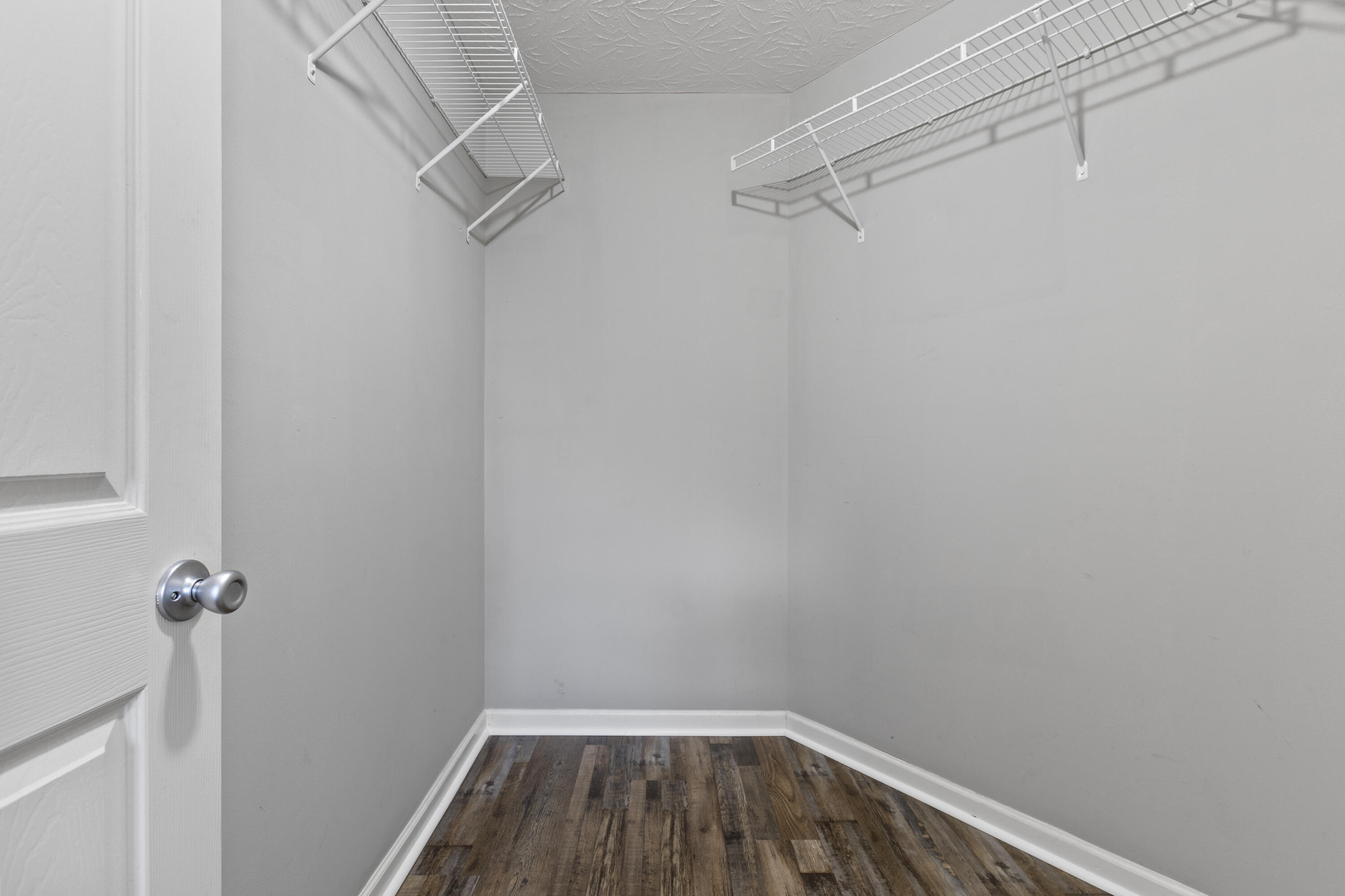 106 Final Turn Circle Property Photo 11
