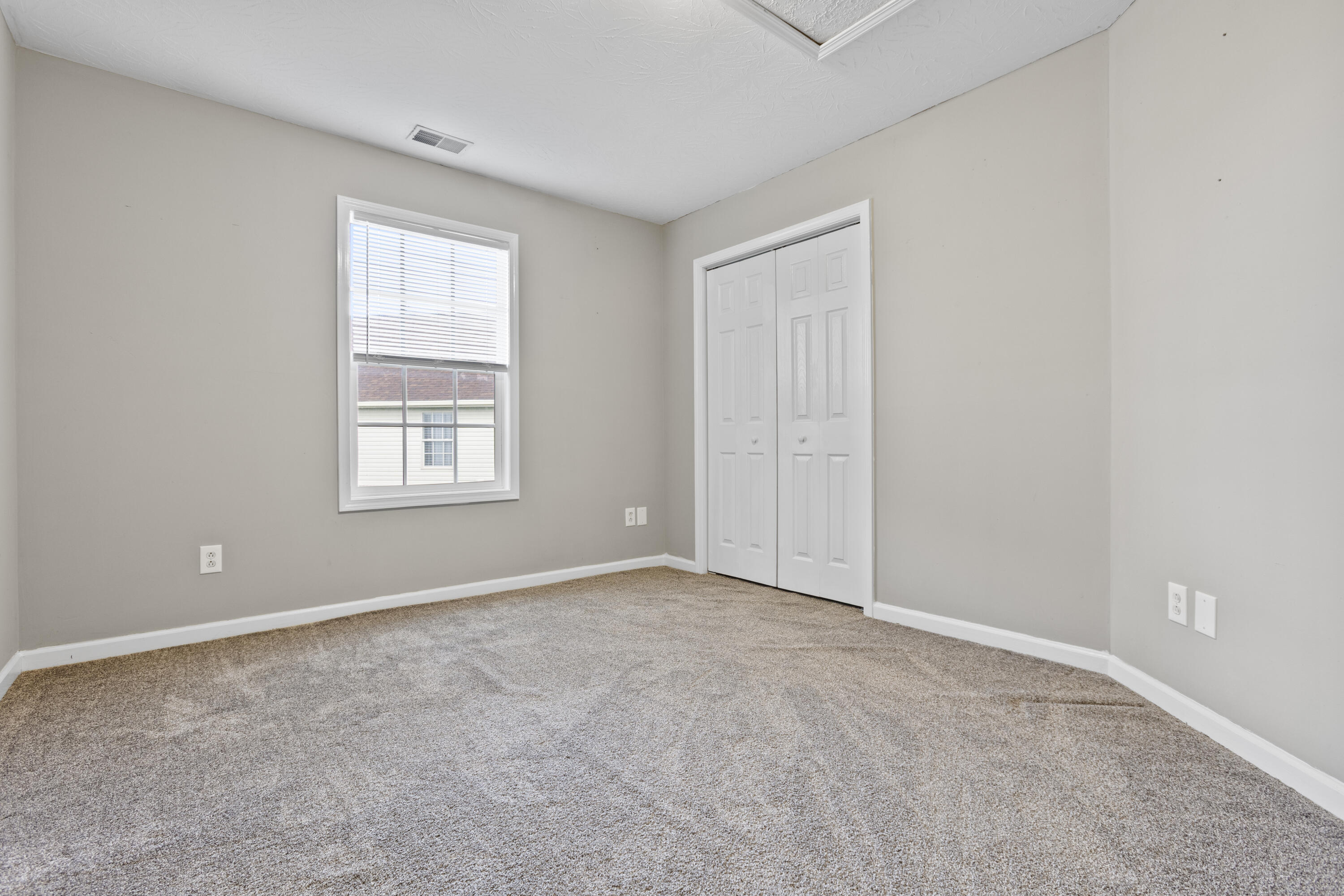 106 Final Turn Circle Property Photo 17