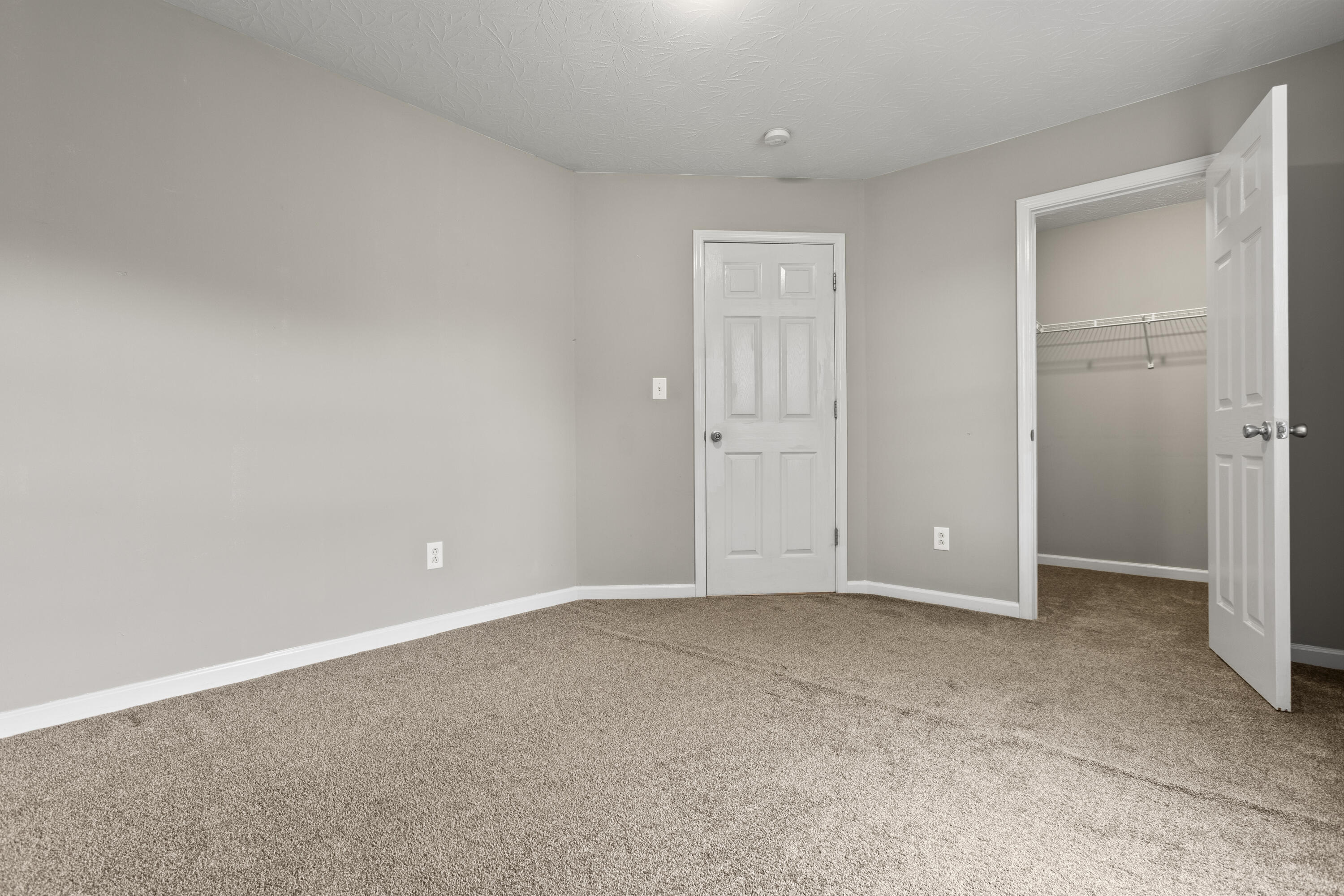 106 Final Turn Circle Property Photo 20