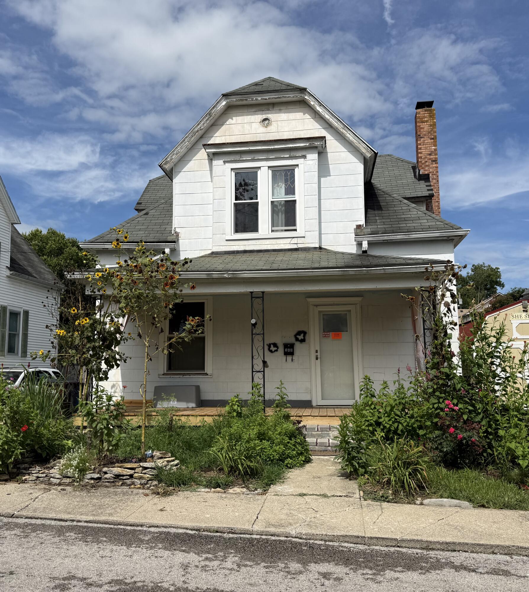 348 4th Street Property Photo 1