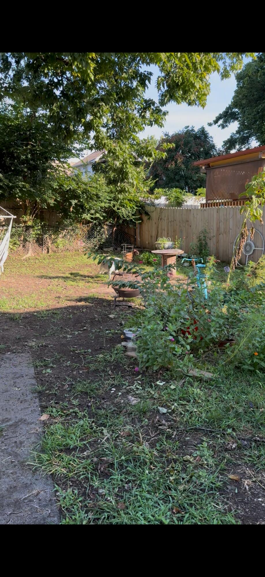 348 4th Street Property Photo 4
