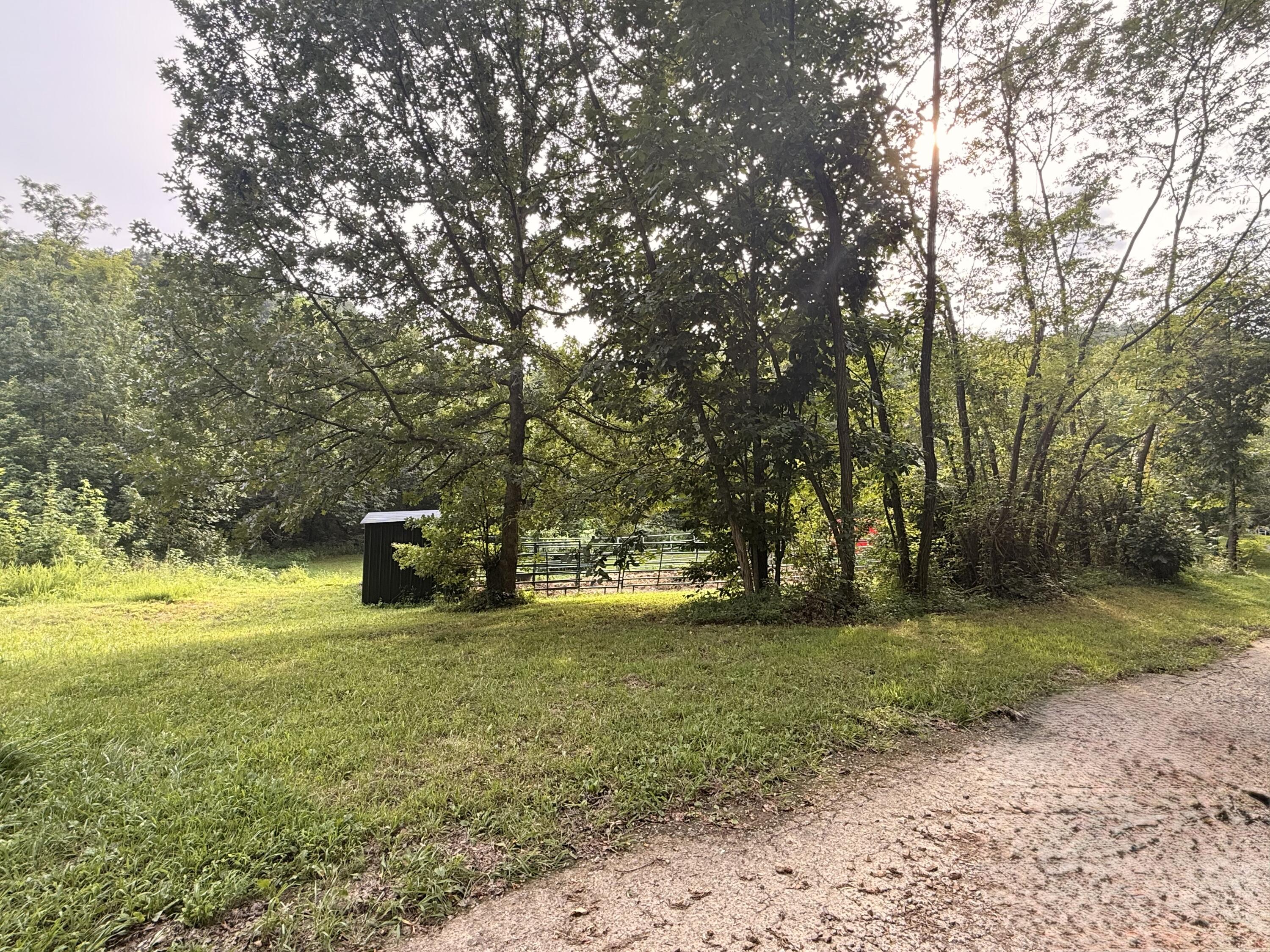 1005 Trusty Road Property Photo 14