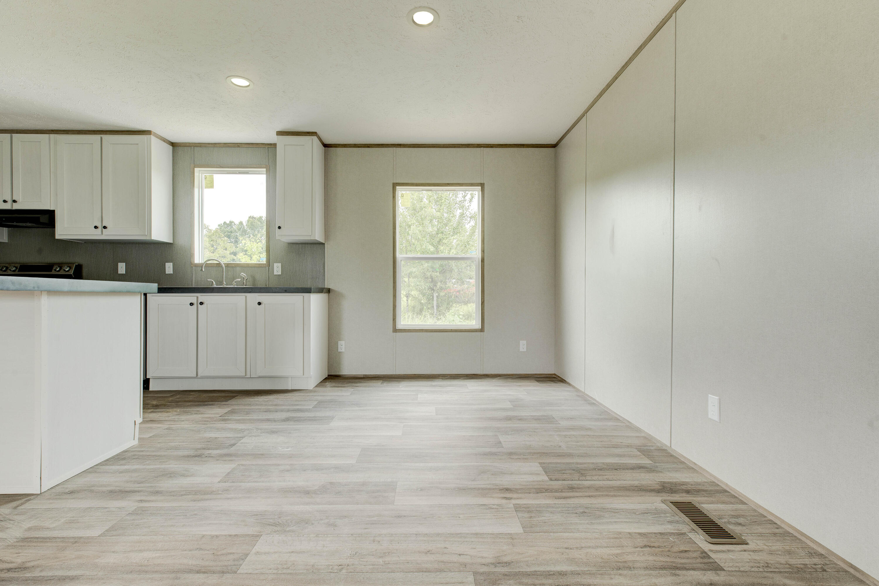 257 Sawmill Road Property Photo 10