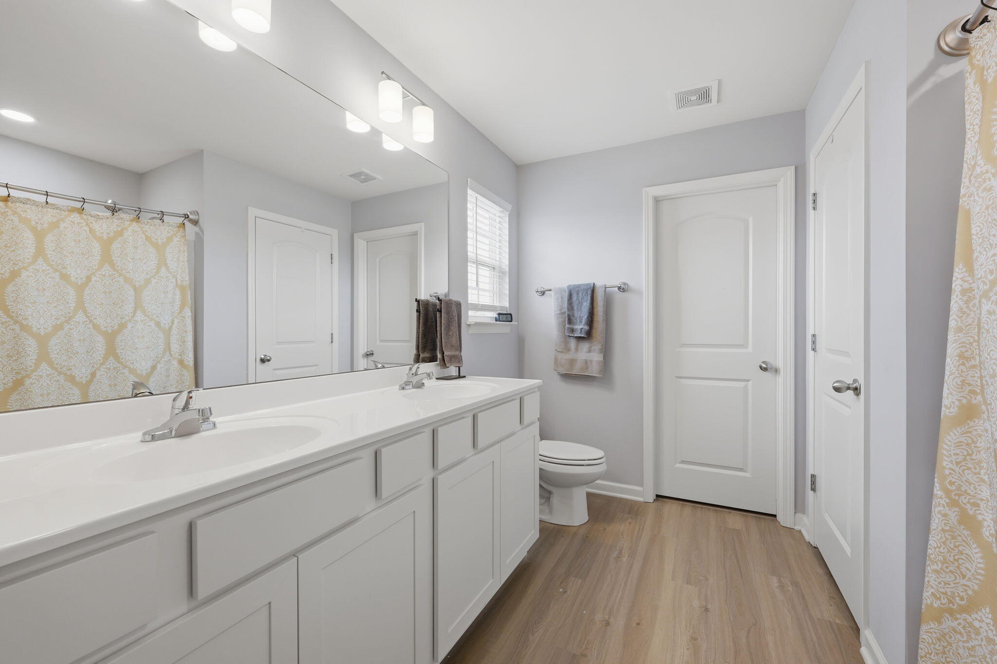 1556 Flemishbond Path Property Photo 21
