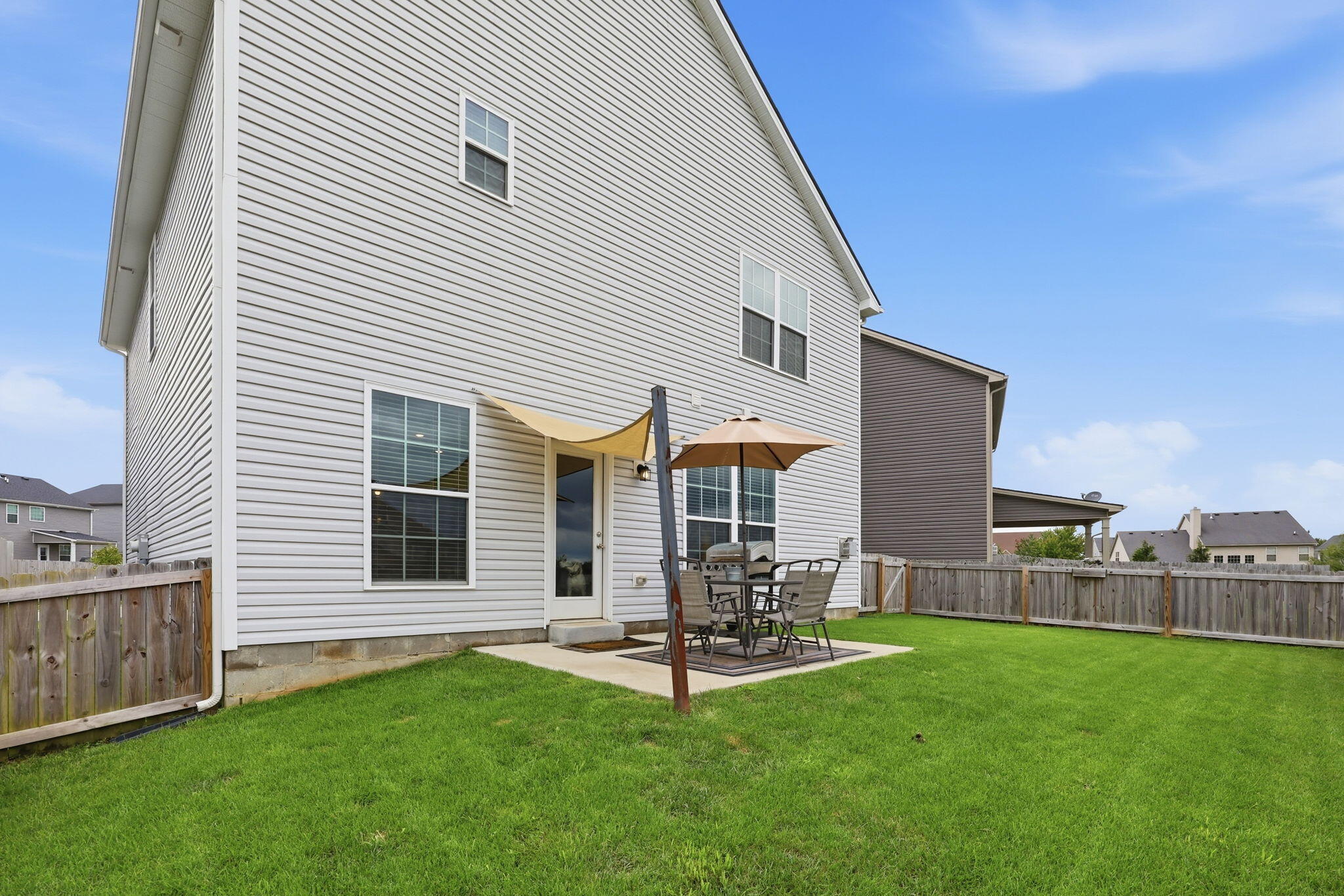 1556 Flemishbond Path Property Photo 30