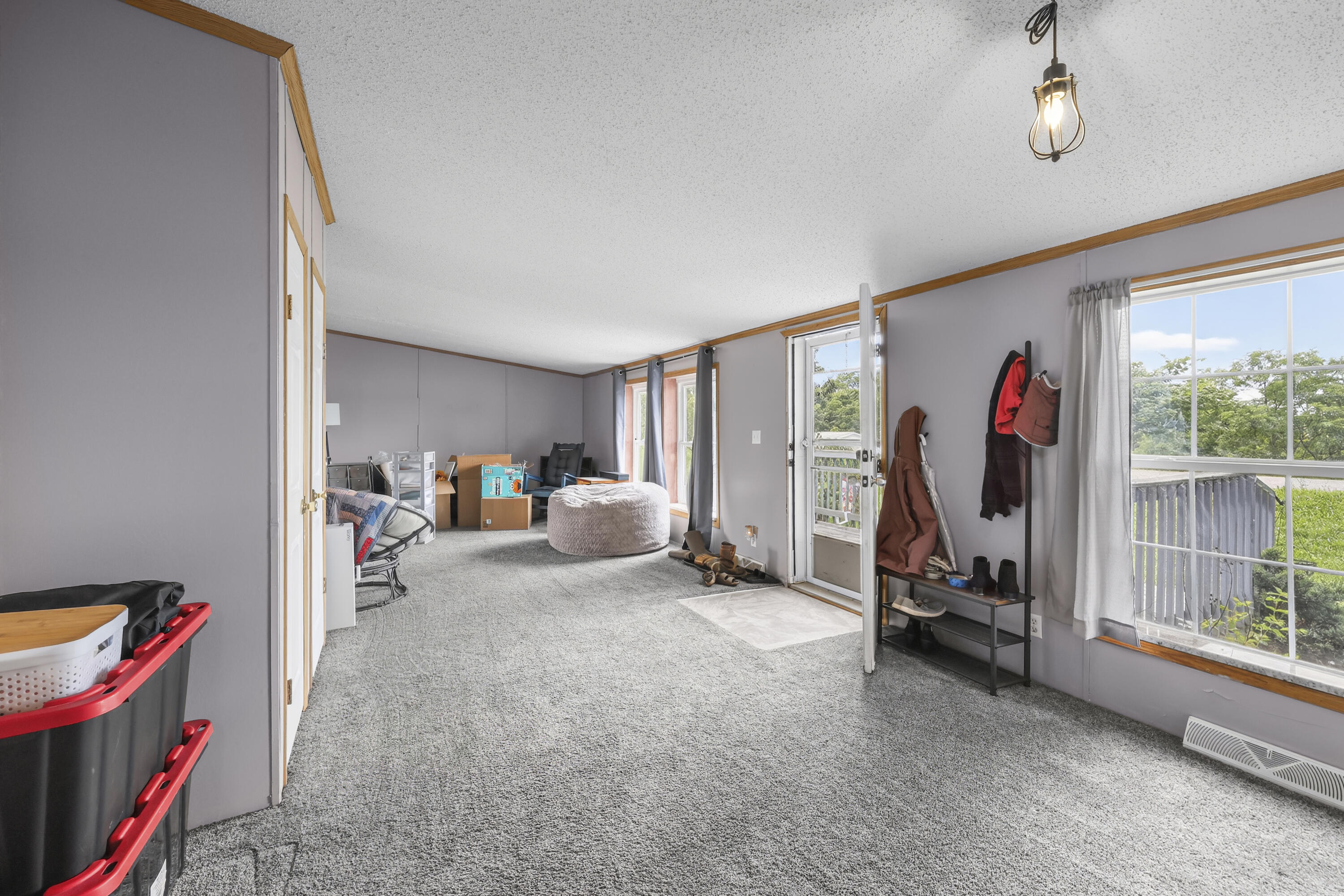105 Latimer Lane Property Photo 3