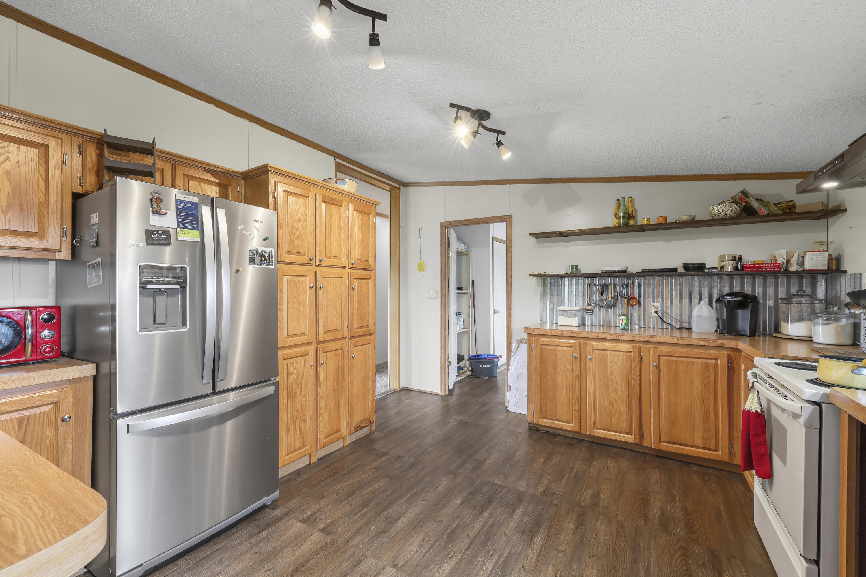 105 Latimer Lane Property Photo 8