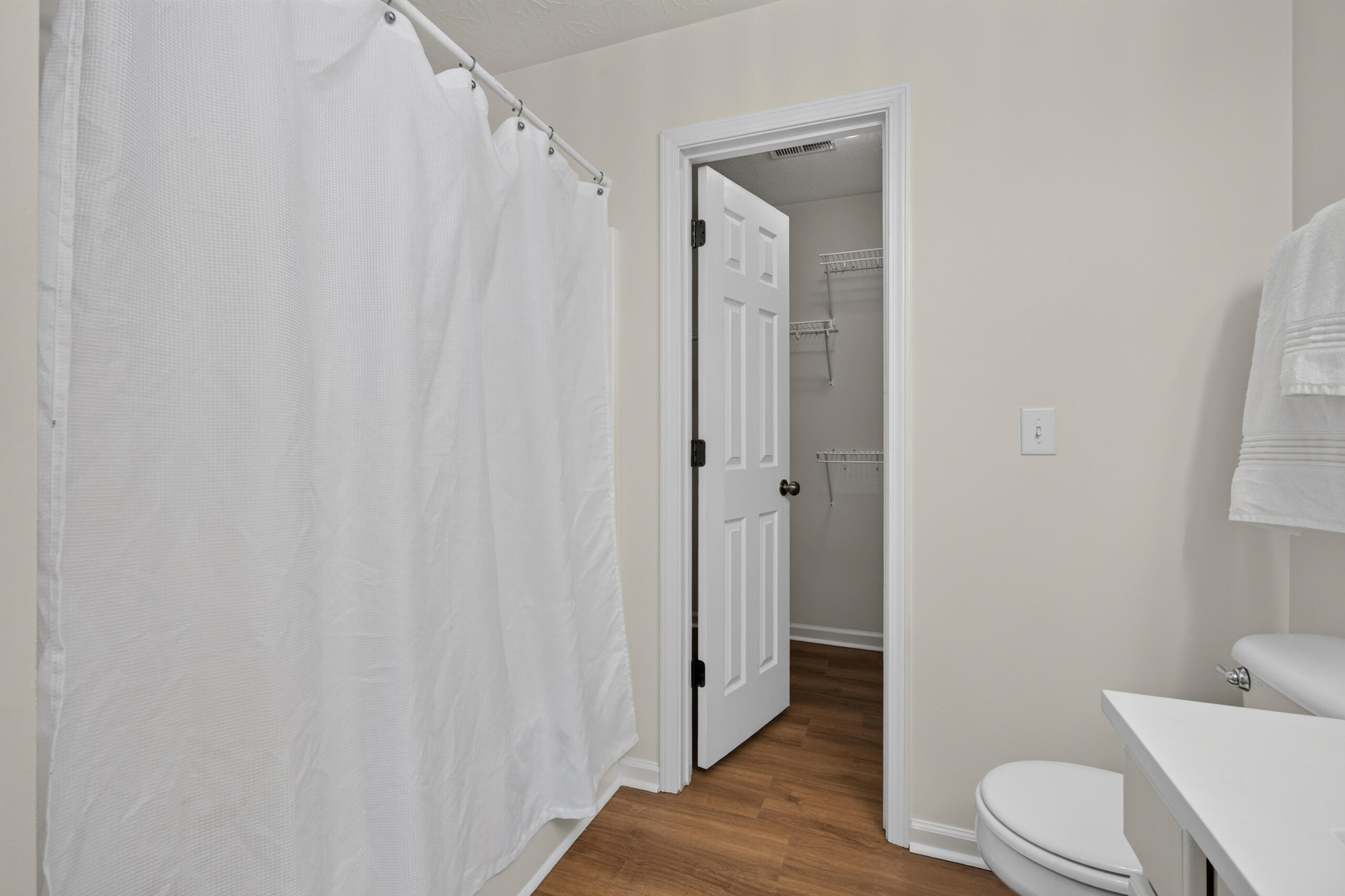 492 Alderbrook Way Property Photo 22