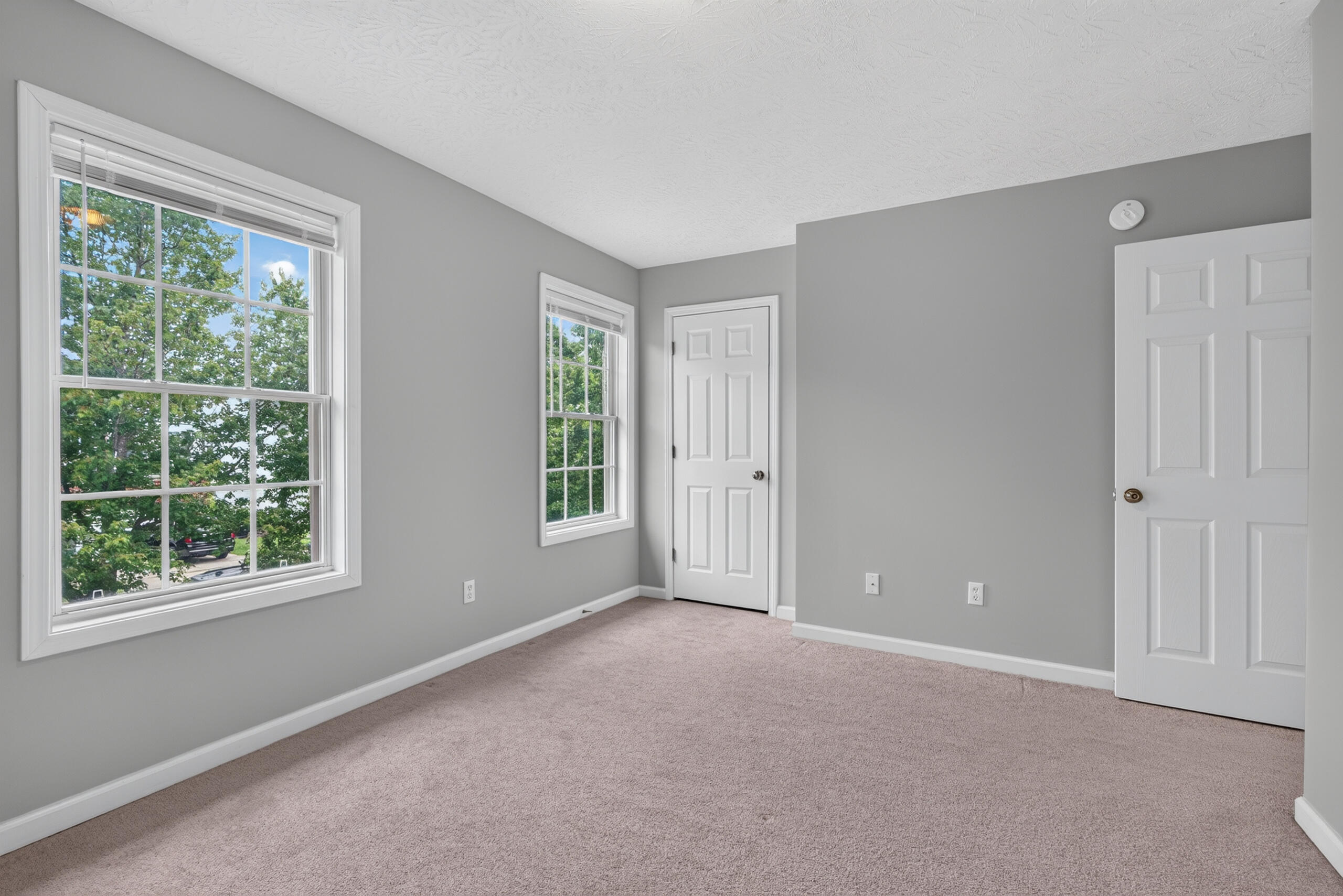 492 Alderbrook Way Property Photo 27