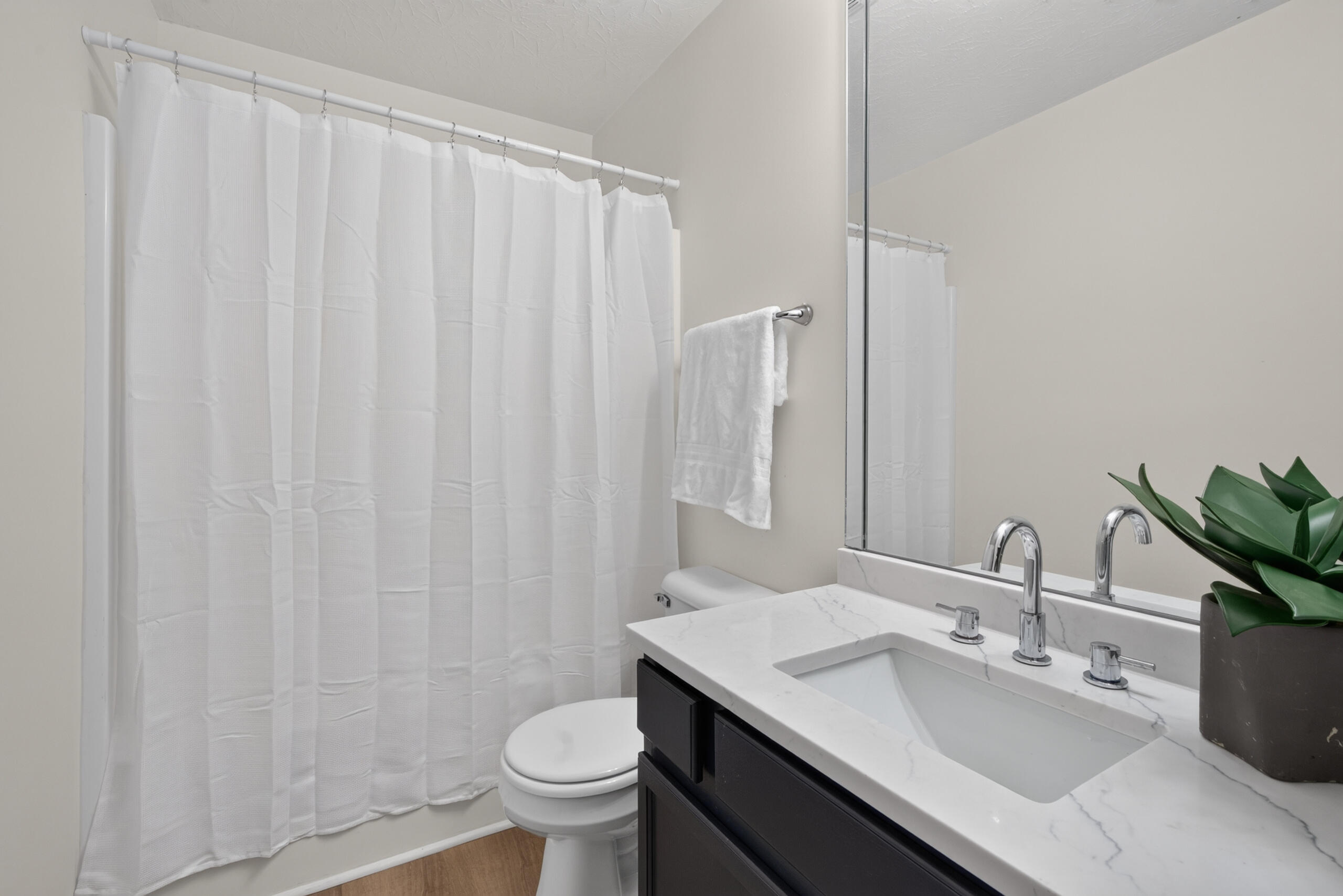 492 Alderbrook Way Property Photo 28