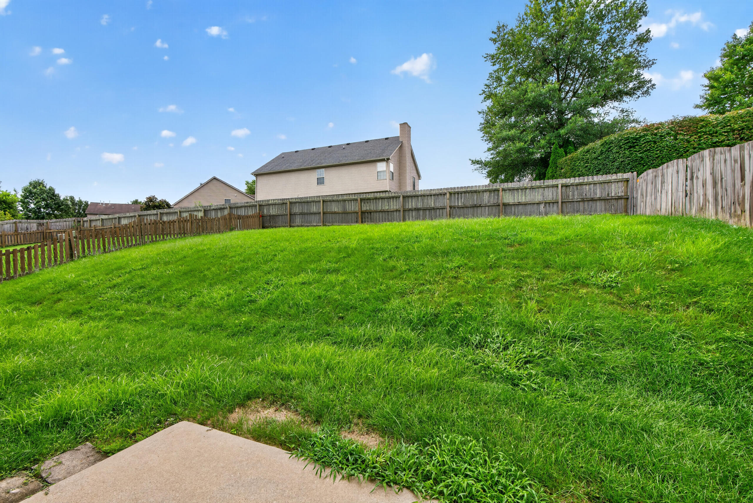 492 Alderbrook Way Property Photo 29