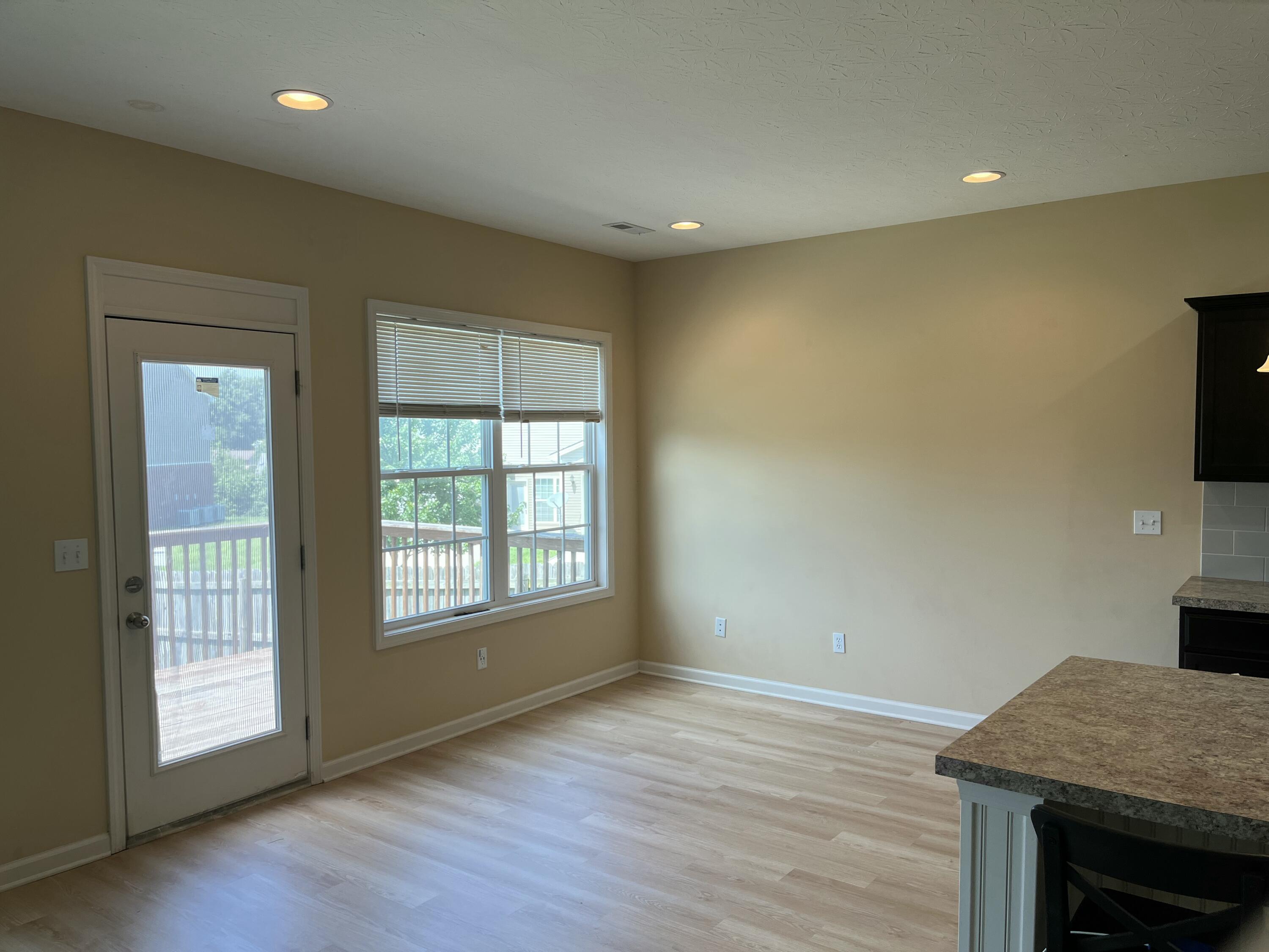 3902 Mooncoin Way Property Photo 12