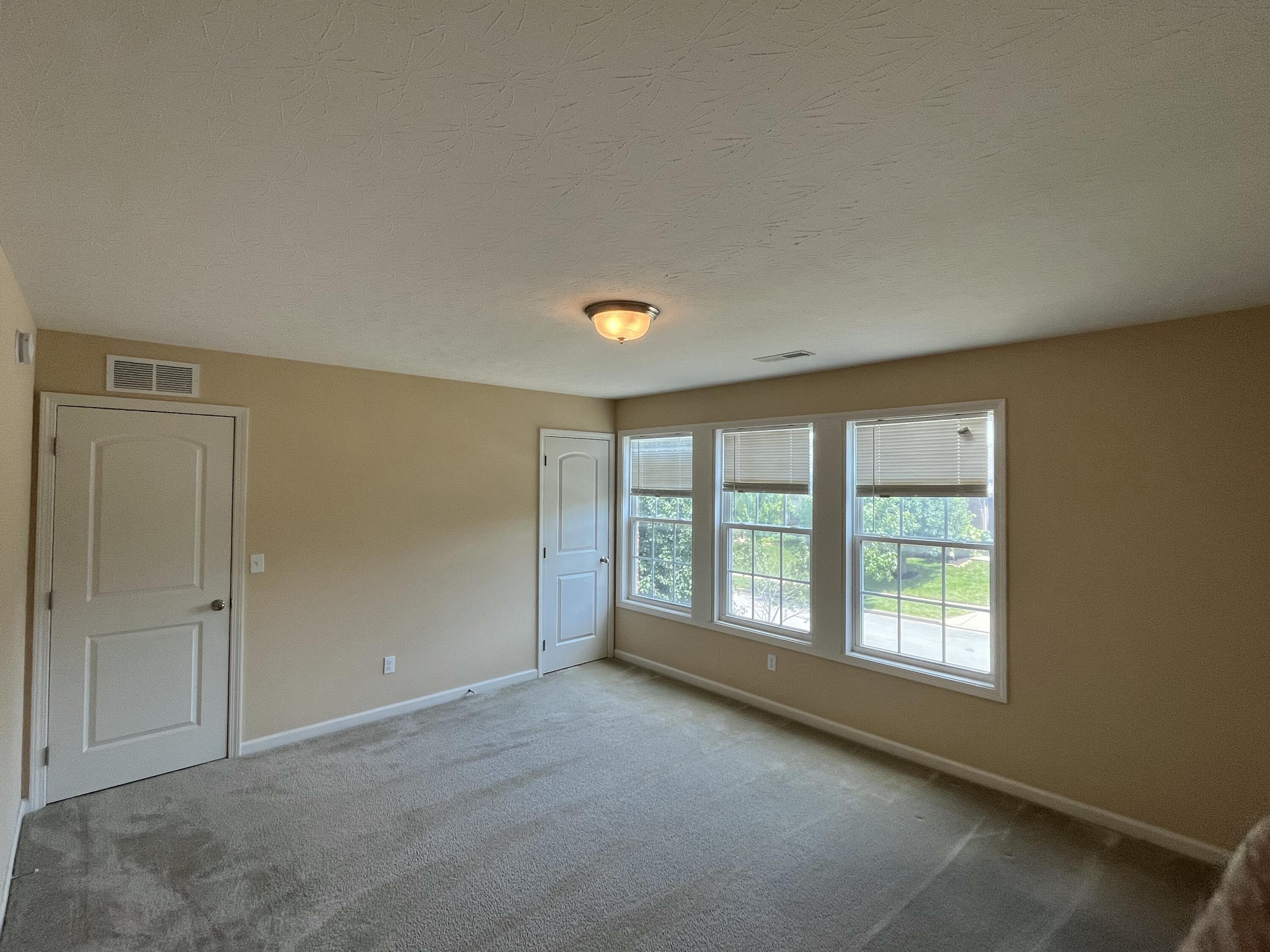 3902 Mooncoin Way Property Photo 20