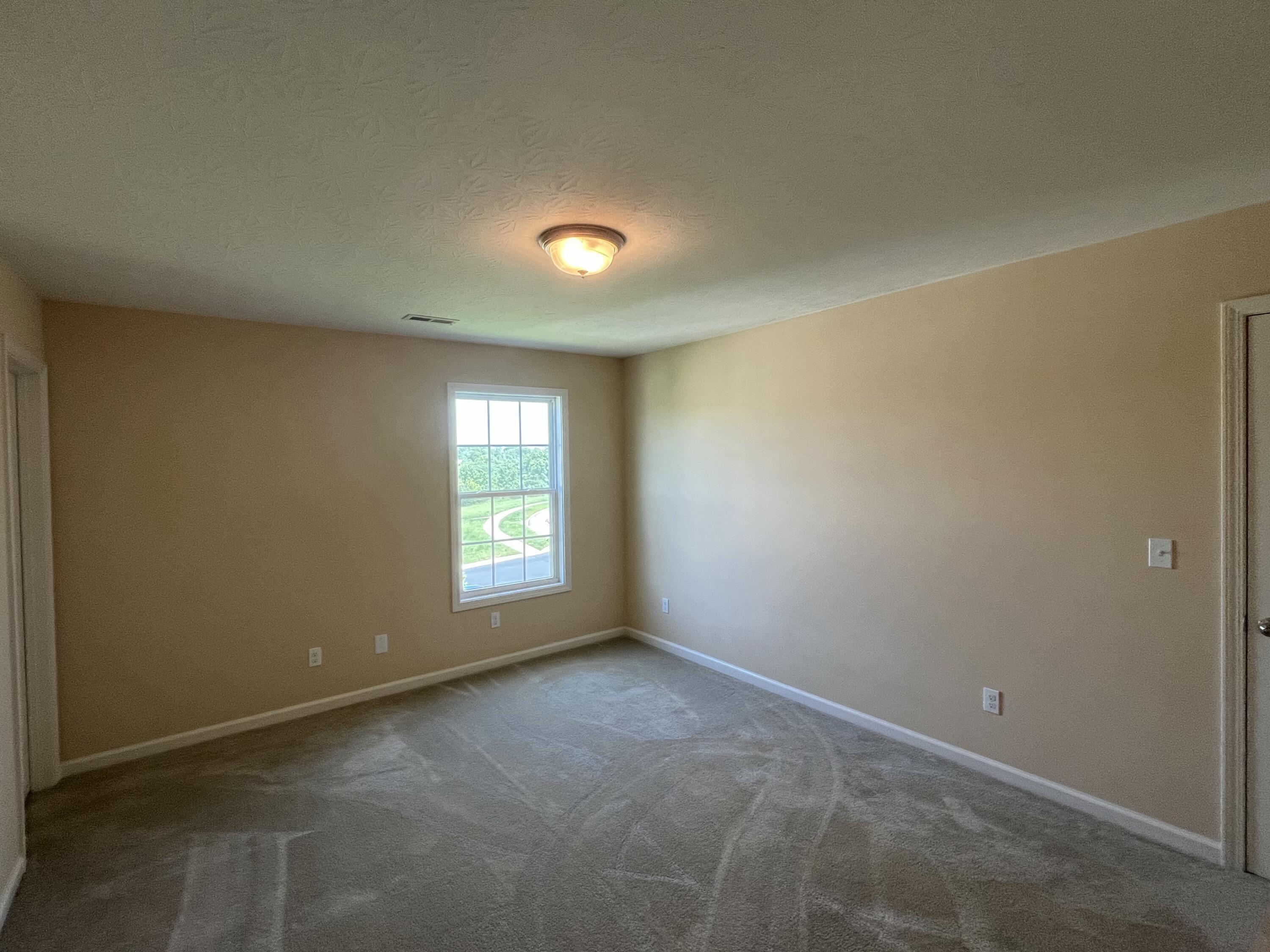 3902 Mooncoin Way Property Photo 25