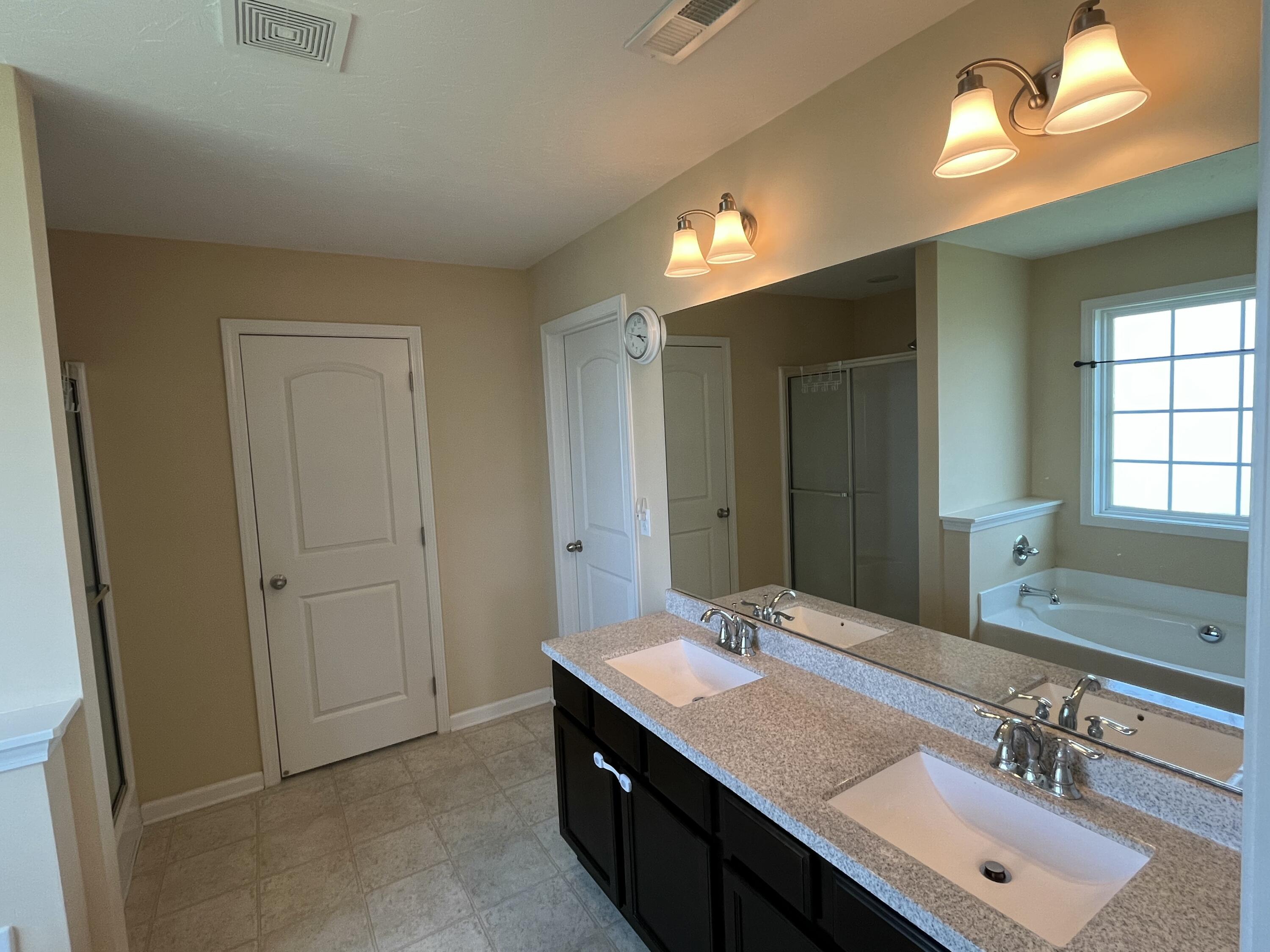 3902 Mooncoin Way Property Photo 34