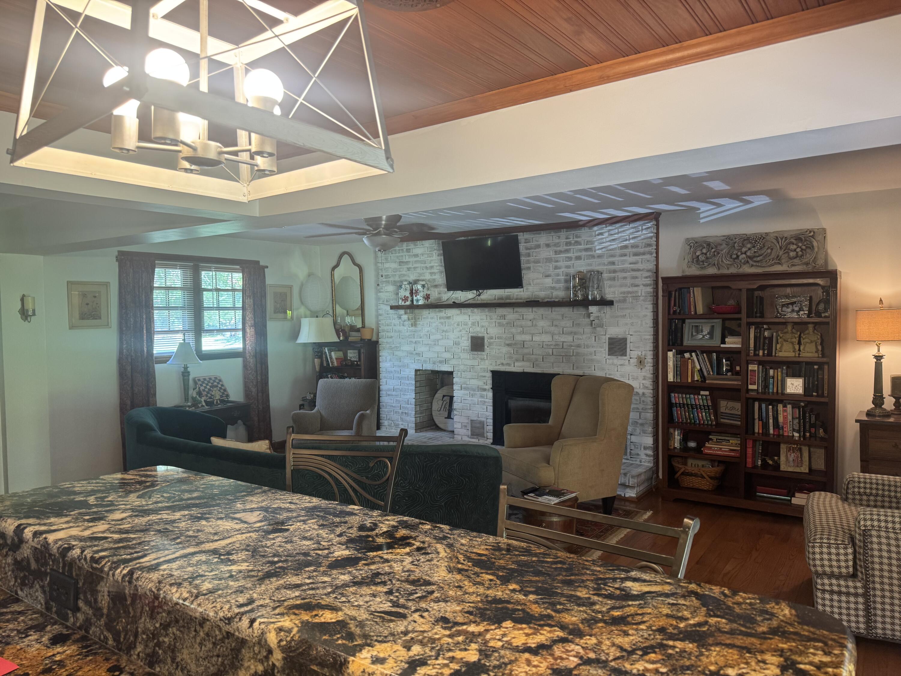 748 Lakeside Drive Property Photo 19