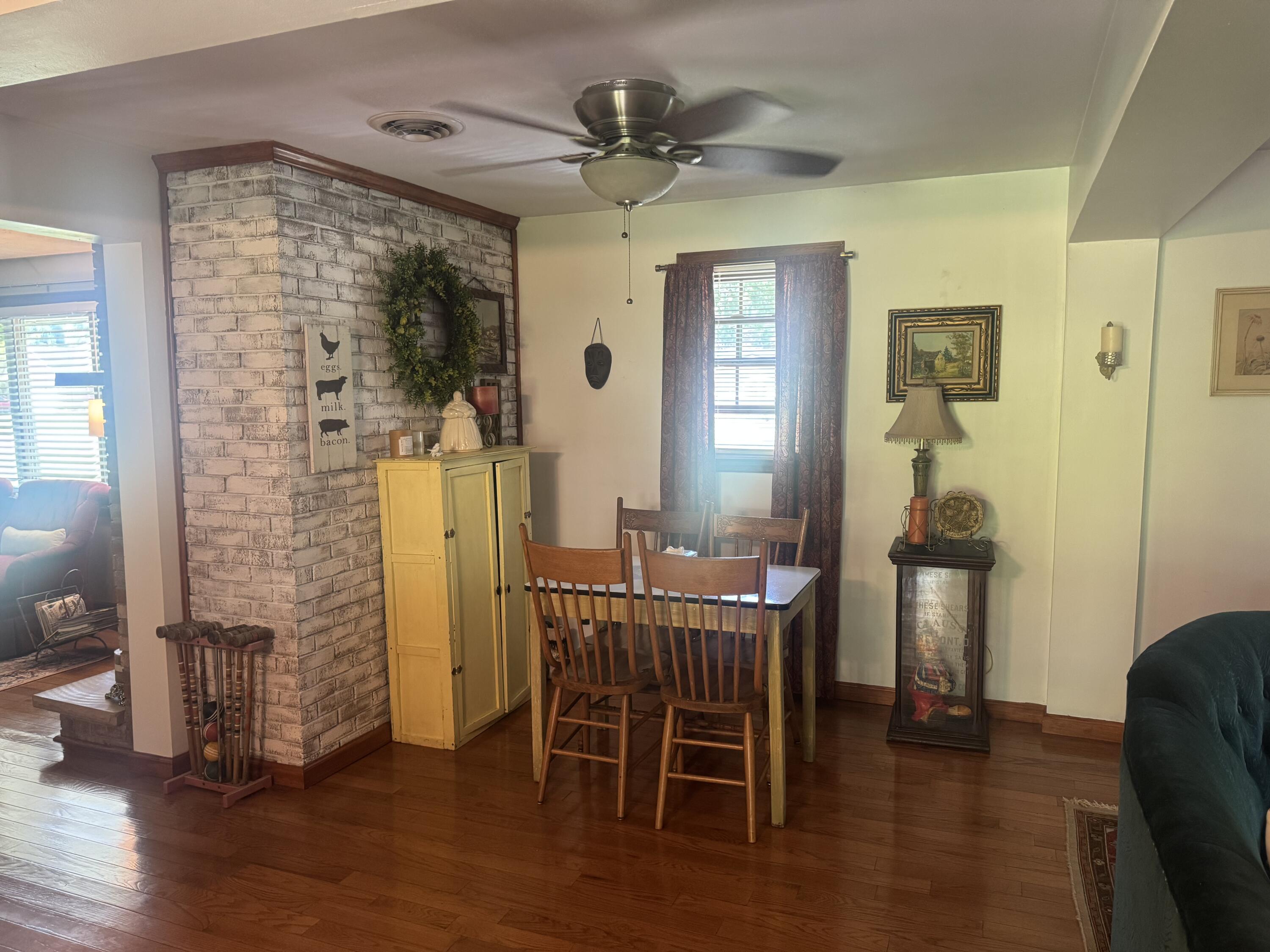 748 Lakeside Drive Property Photo 23