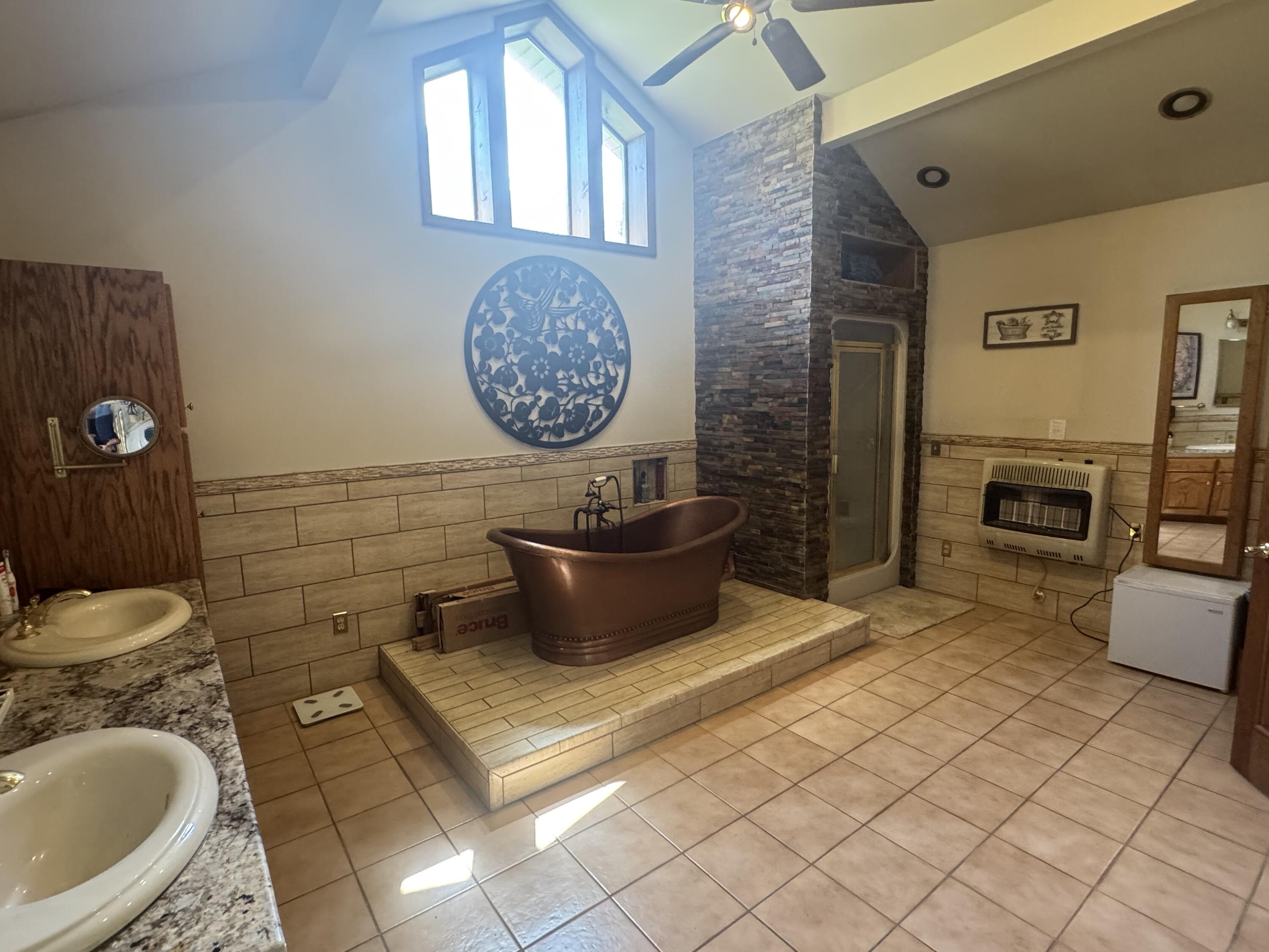 748 Lakeside Drive Property Photo 29