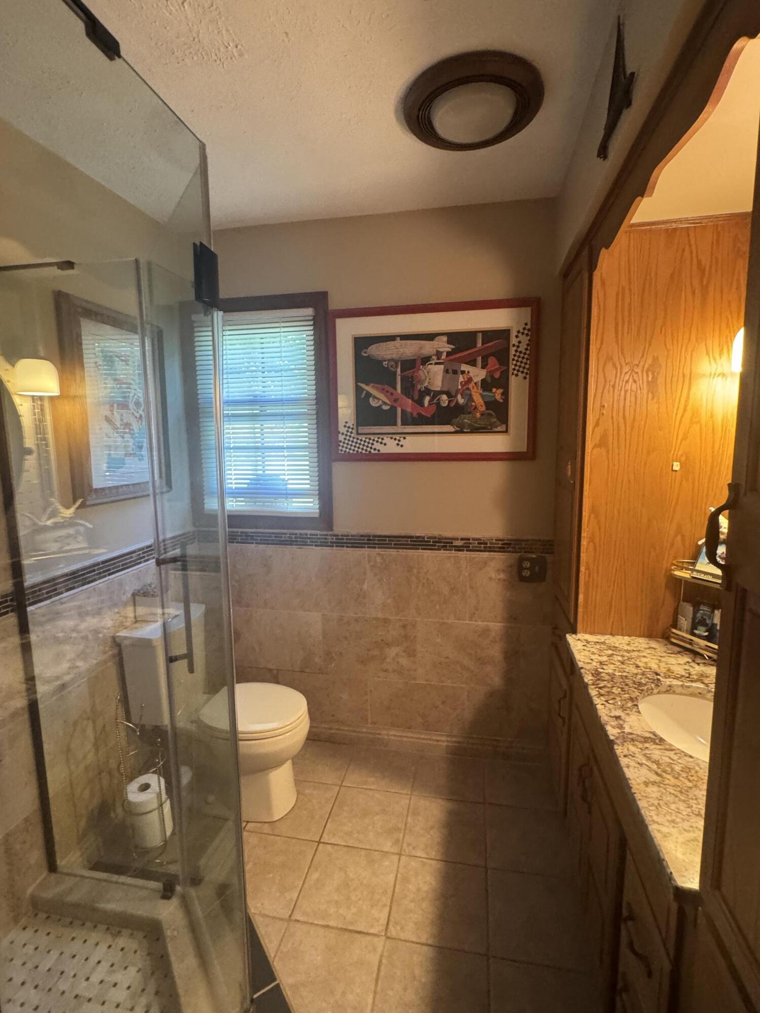 748 Lakeside Drive Property Photo 34