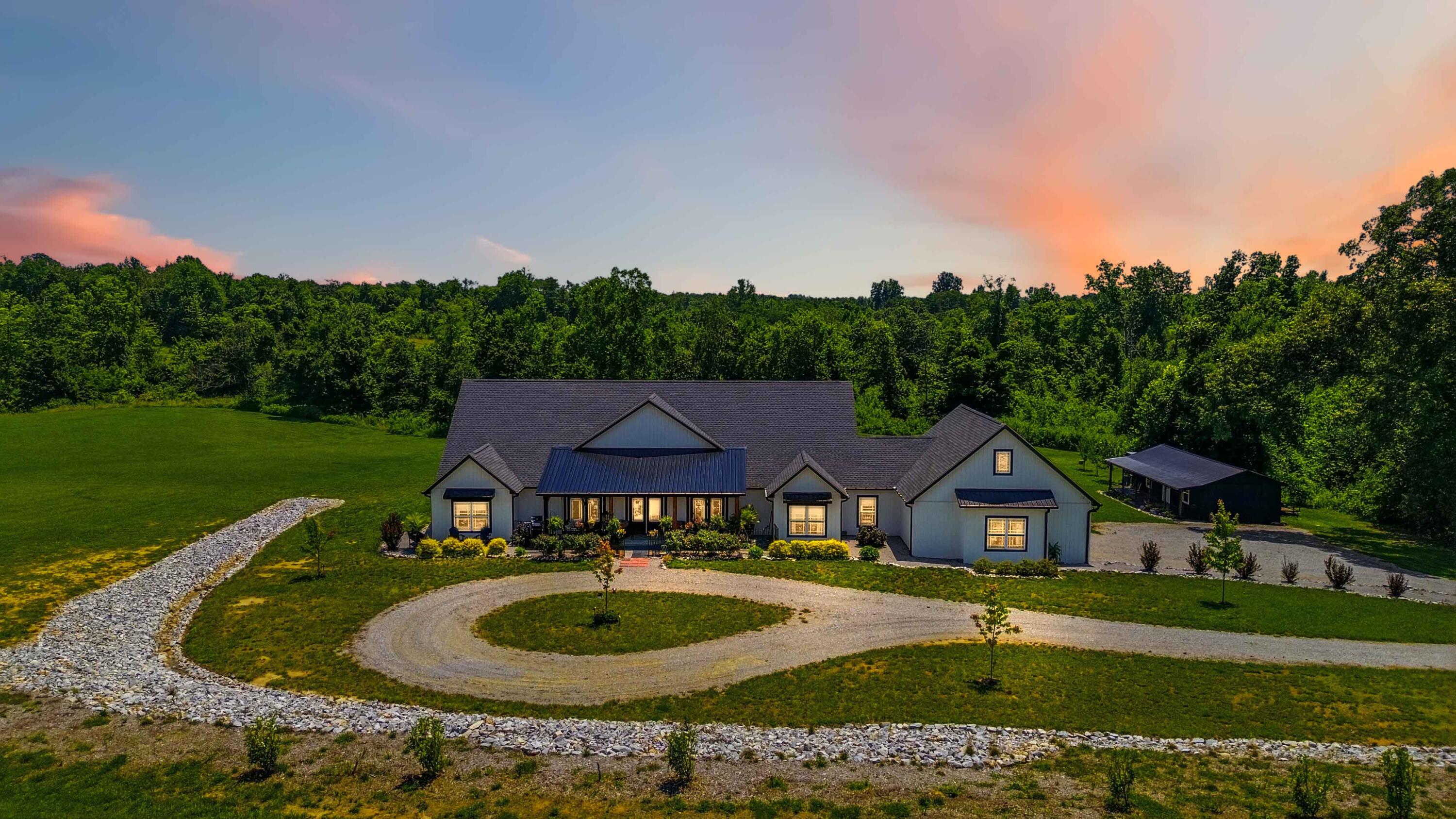 271 Bluegrass Meadows Property Photo 1