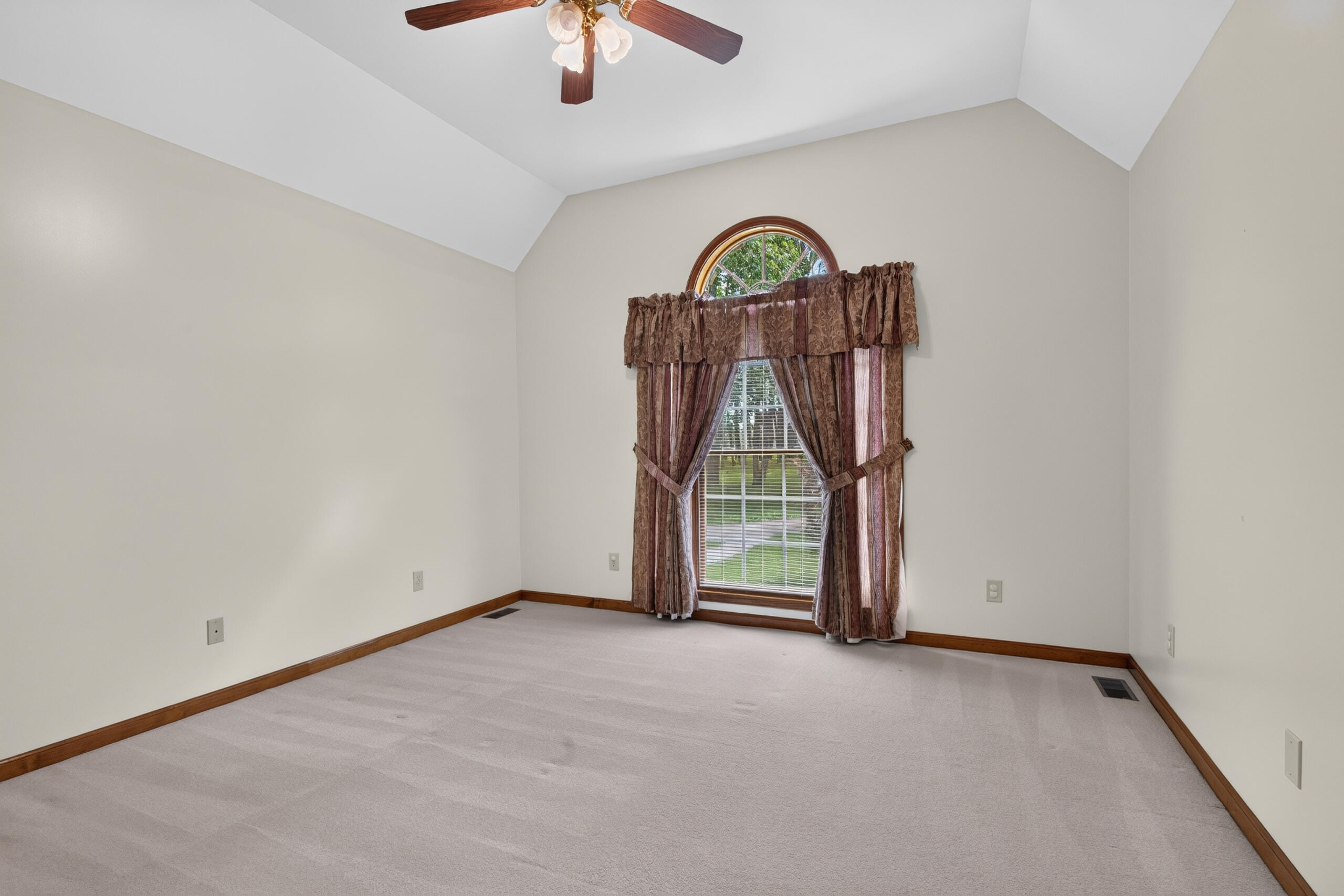 133 Foxtail Drive Property Photo 27