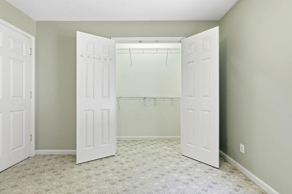 52 Cambridge Drive Property Photo 16