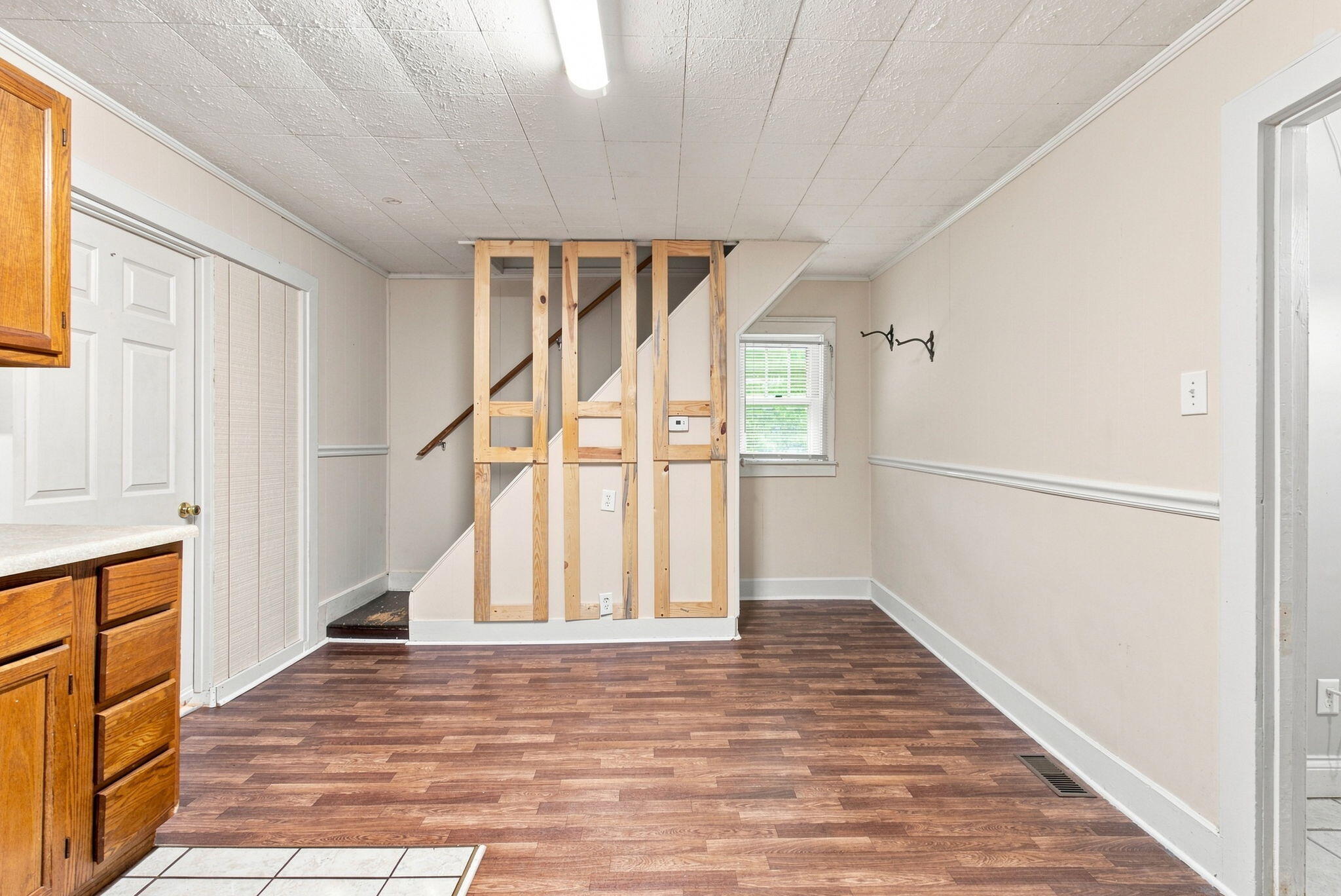 509 S Elmarch Avenue Property Photo 20