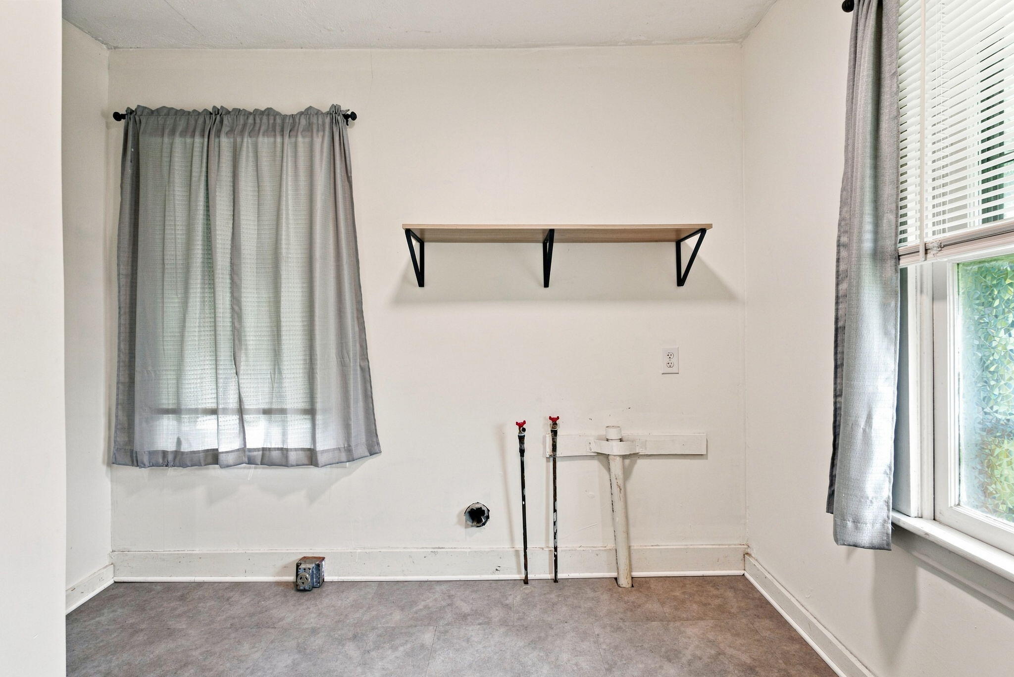 509 S Elmarch Avenue Property Photo 23
